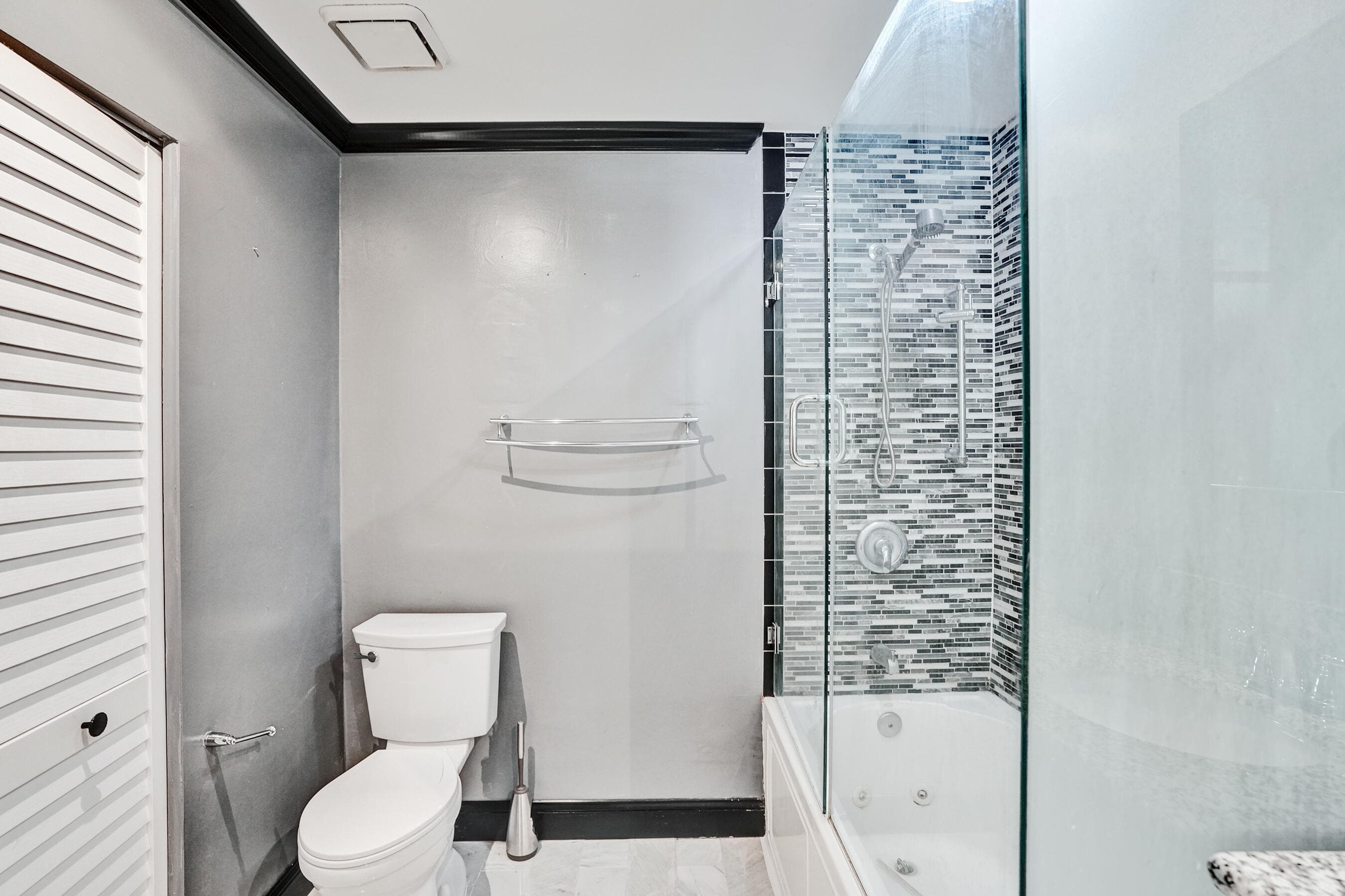 3080 S Oakland Forest Drive 101, Oakland Park, FL 33309 — photo 14 of 29