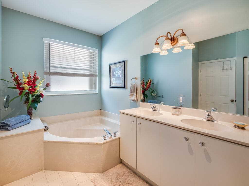 8471 Lake Cypress Road, Lake Worth, FL 33467 — photo 14 of 34
