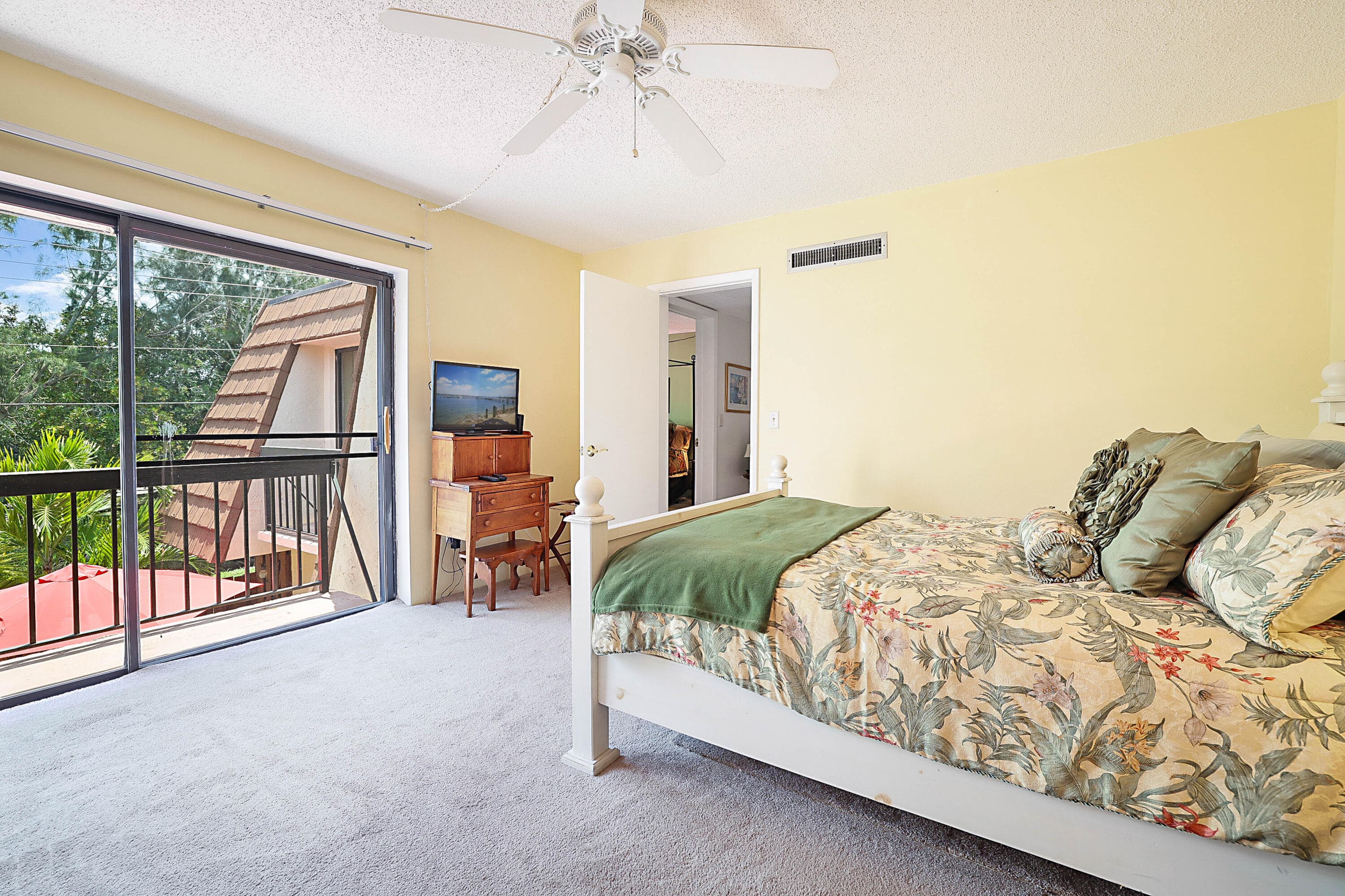 825 Center Street 11c, Jupiter, FL 33458 — photo 20 of 43