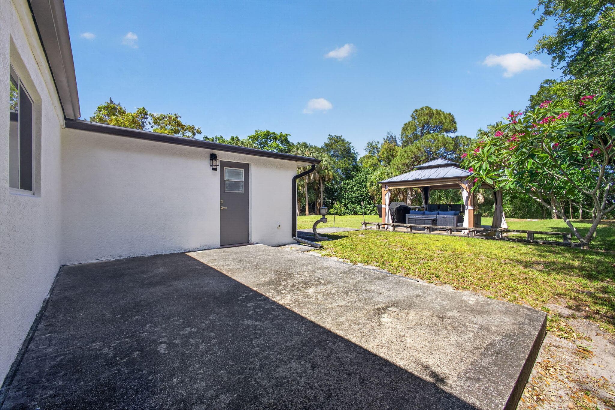 5500 West Place, Mangonia Park, FL 33407 — photo 48 of 64