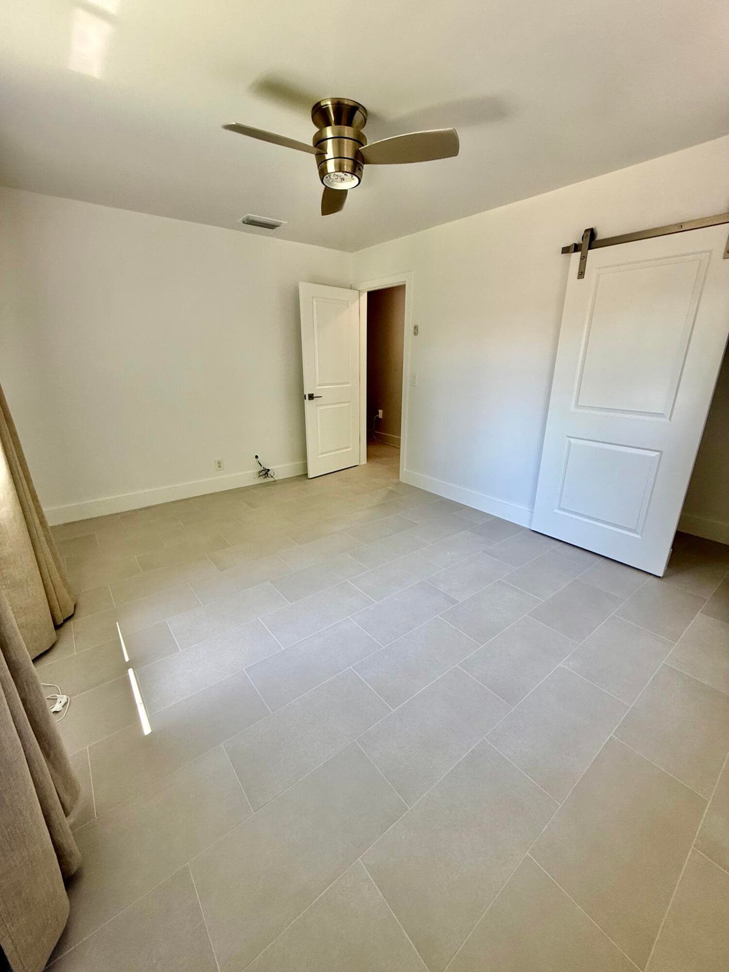 814 S Lake Drive, Lantana, FL 33462 — photo 8 of 25