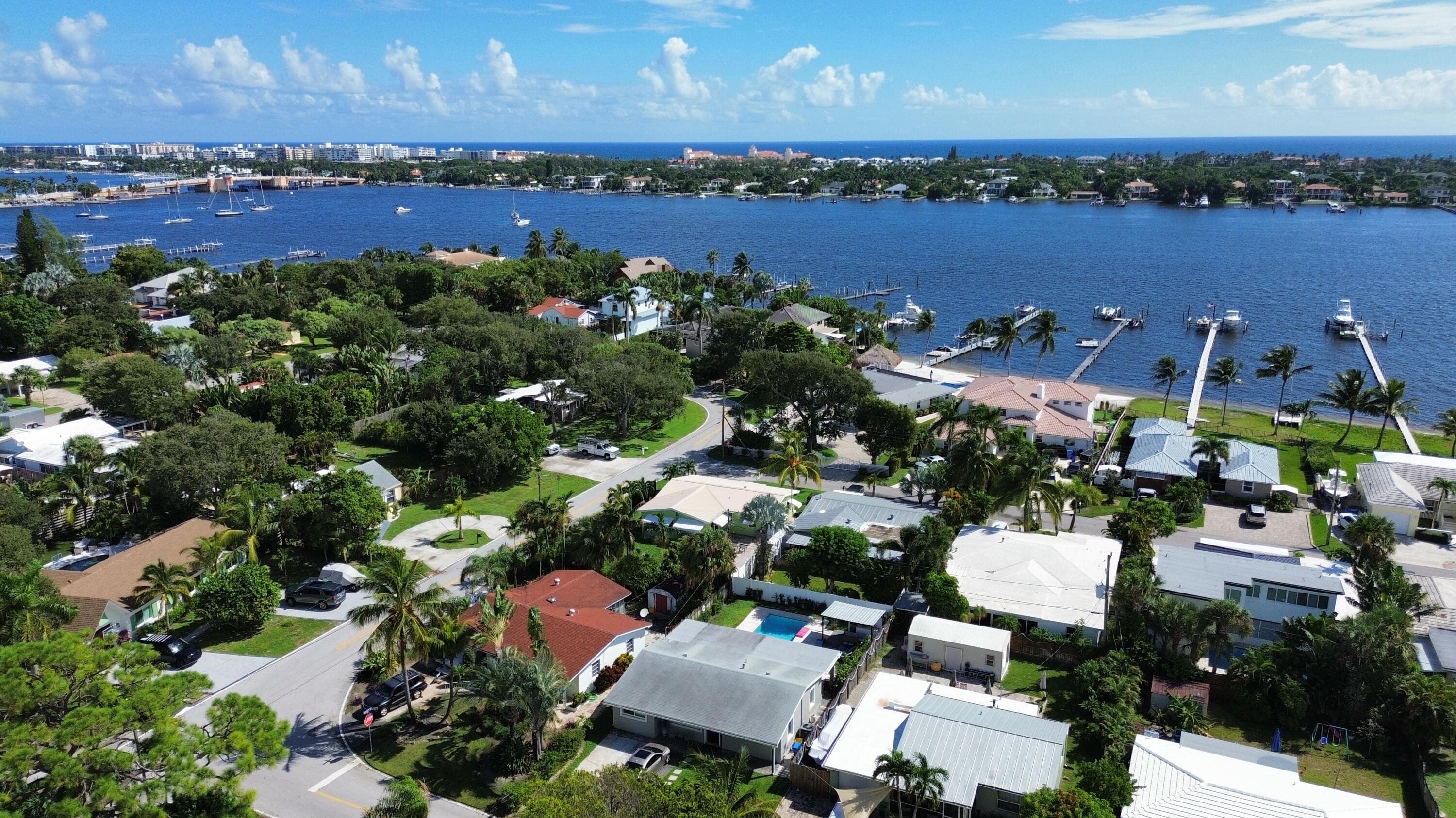814 S Lake Drive, Lantana, FL 33462 — photo 13 of 25