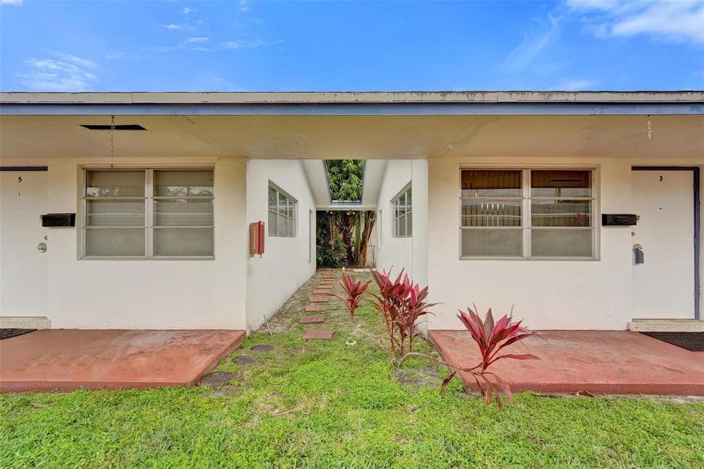 2317 Garfield Street 3, Hollywood, FL 33020 — photo 25 of 25