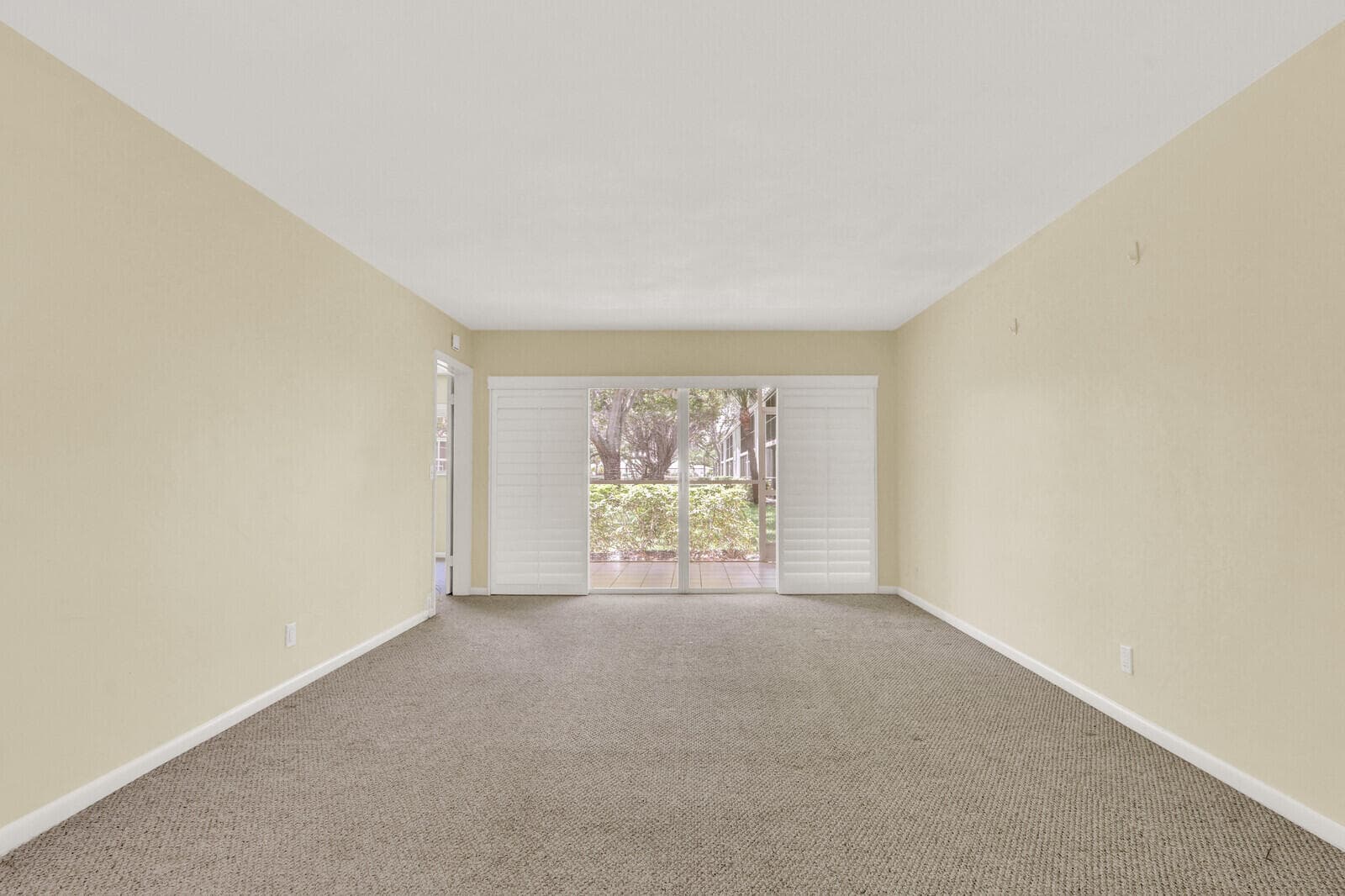 9 Westwood Avenue 102b, Tequesta, FL 33469 — photo 15 of 57
