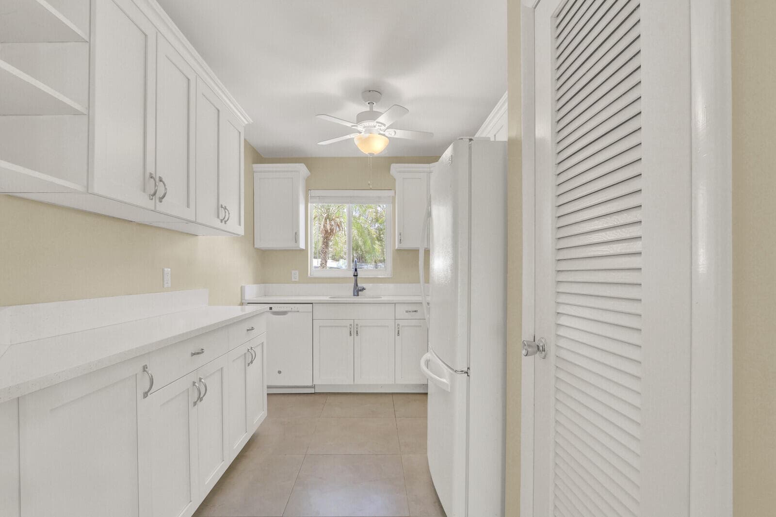 9 Westwood Avenue 102b, Tequesta, FL 33469 — photo 18 of 57