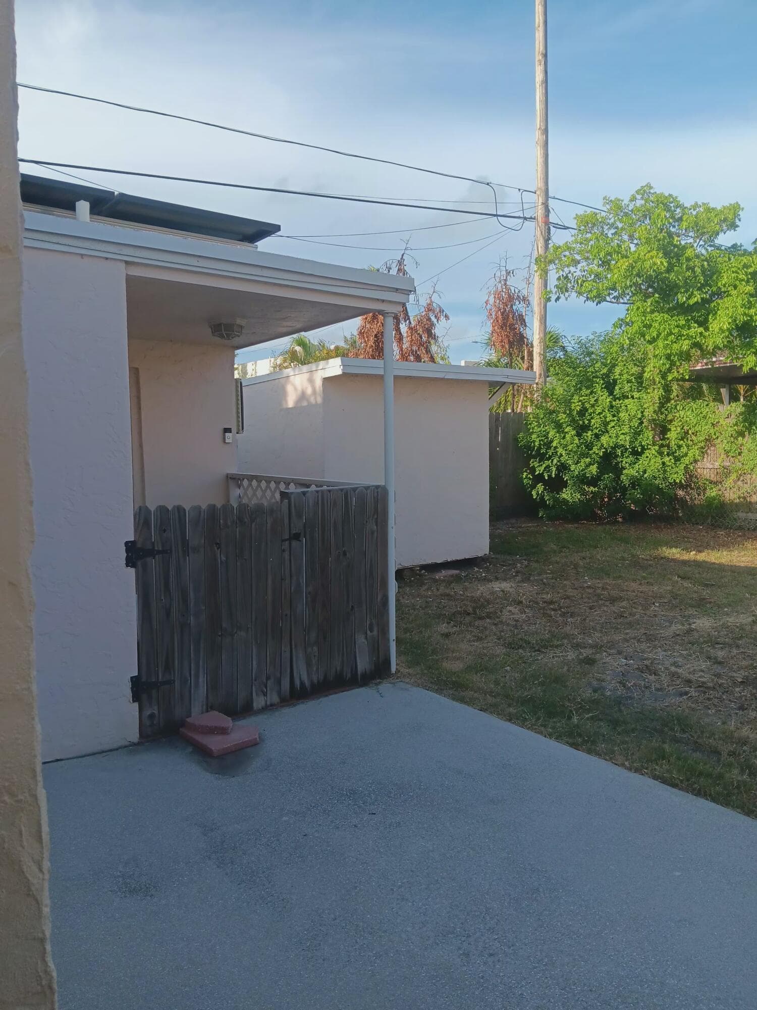505 Independence Road, West Palm Beach, FL 33405 — photo 7 of 21