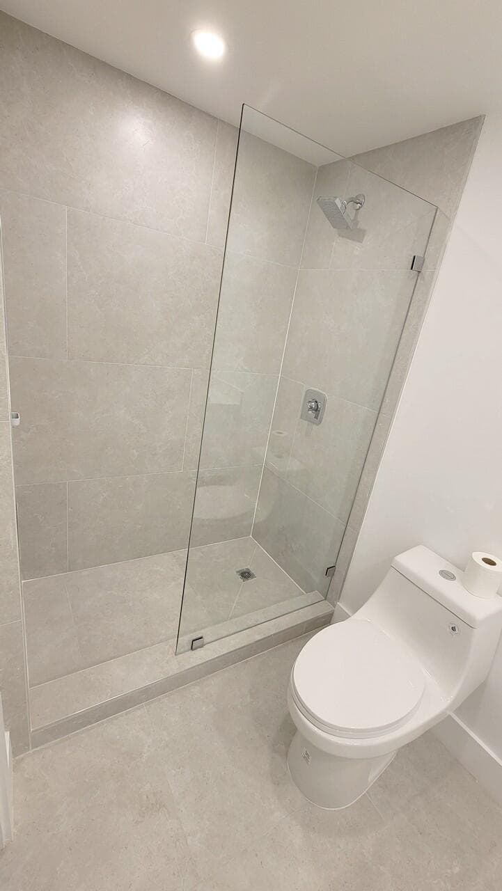 185 SE 14th Terrace 2402, Miami, FL 33131 — photo 16 of 21