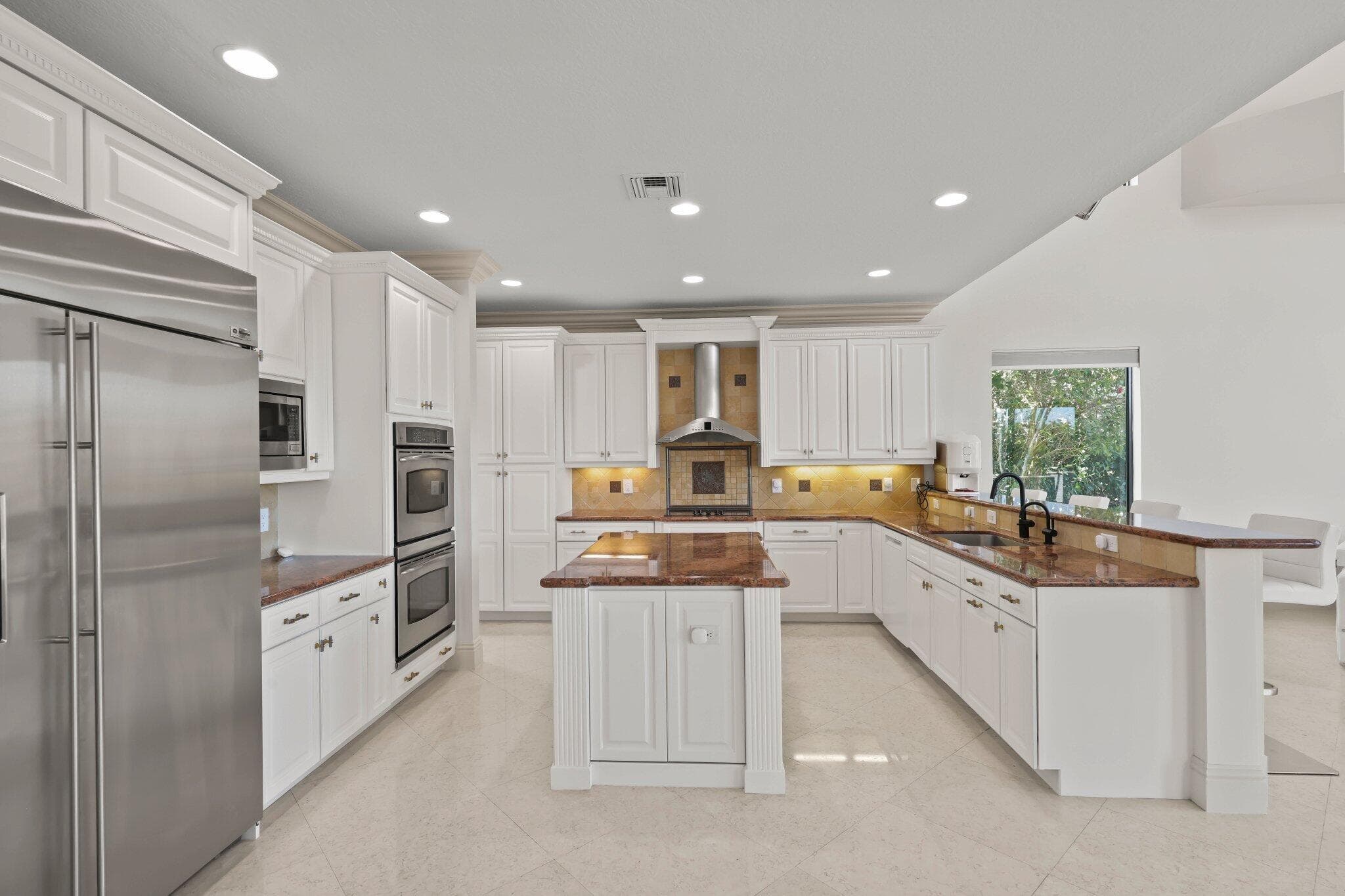 10718 Canyon Bay Lane, Boynton Beach, FL 33473 — photo 8 of 47