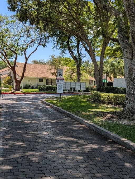 1031 NW 79th Avenue 1031, Plantation, FL 33322 — photo 2 of 13