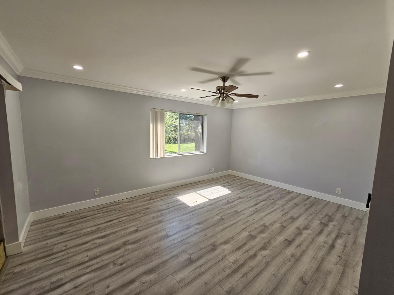2148 Sherwood Forest Boulevard 4, West Palm Beach, FL 33415 — photo 11 of 36