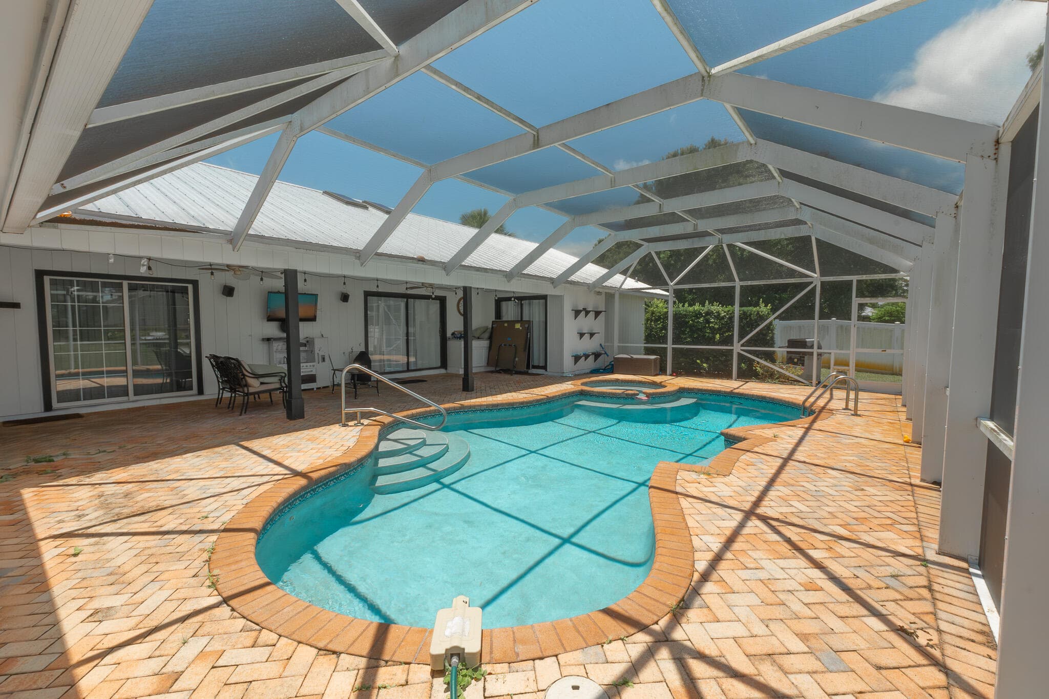 1616 SW 20th St Street SW, Vero Beach, FL 32962 — photo 4 of 70