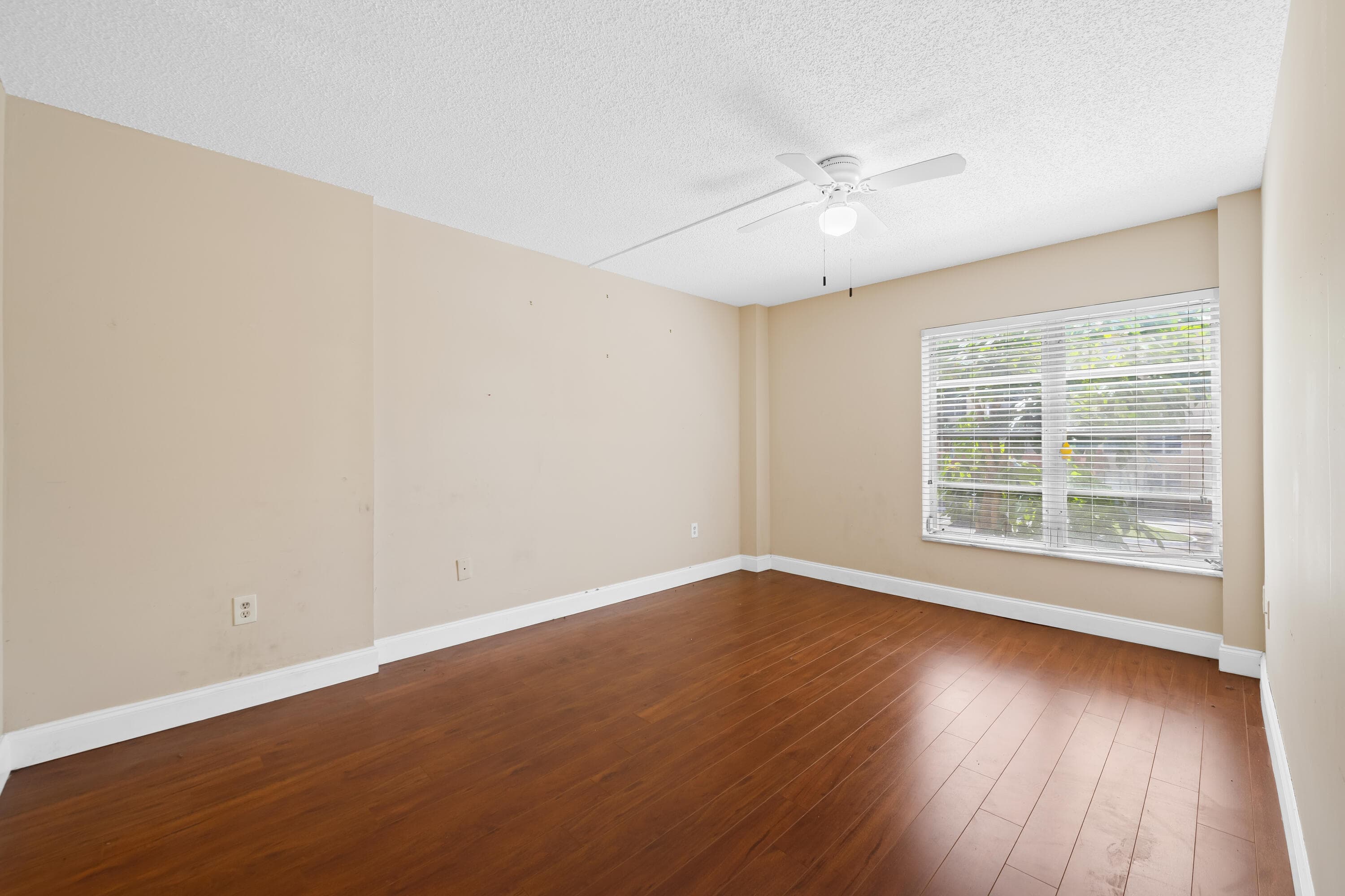 4156 Inverrary Drive 210, Lauderhill, FL 33319 — photo 6 of 27