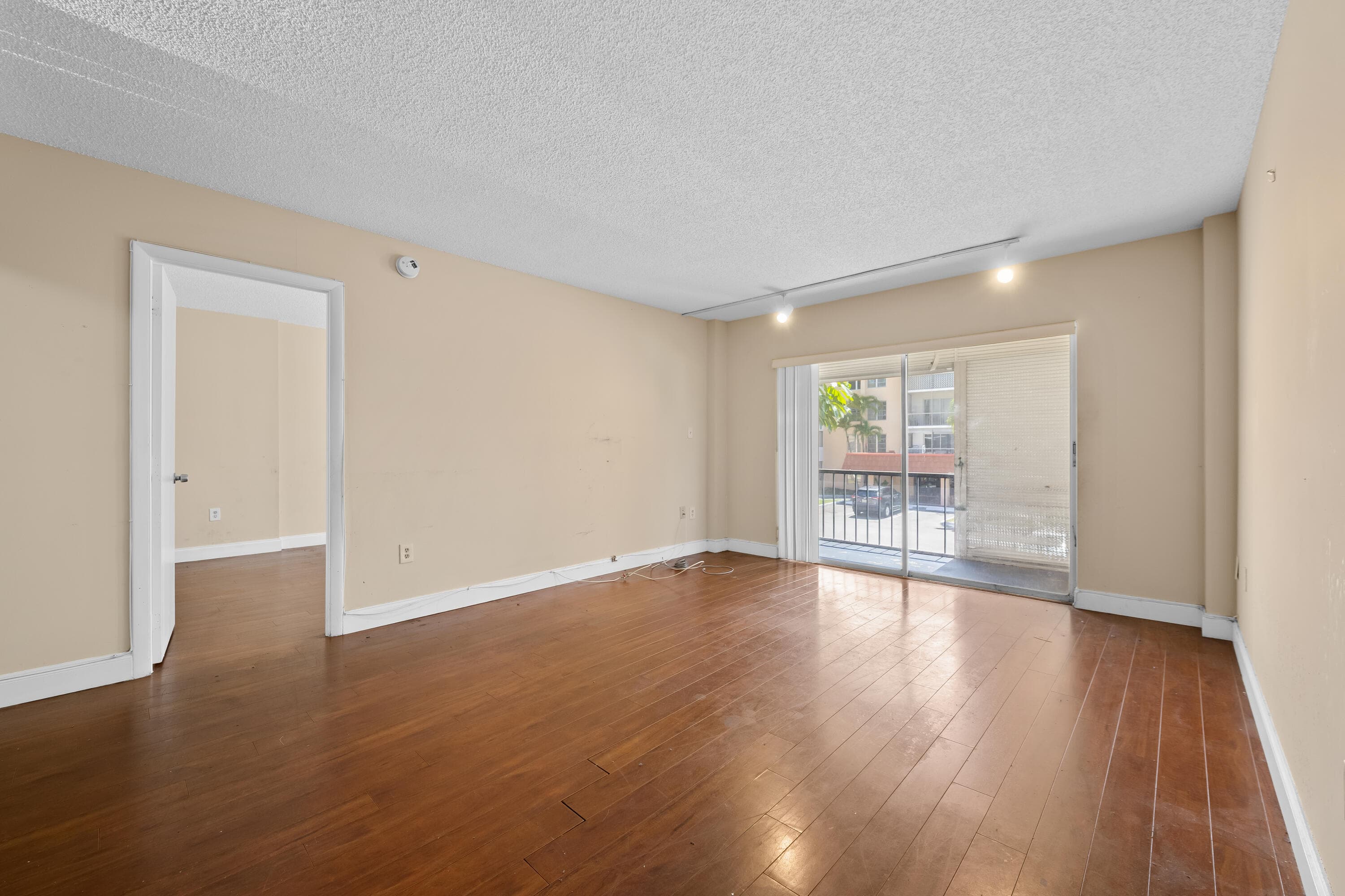 4156 Inverrary Drive 210, Lauderhill, FL 33319 — photo 17 of 27