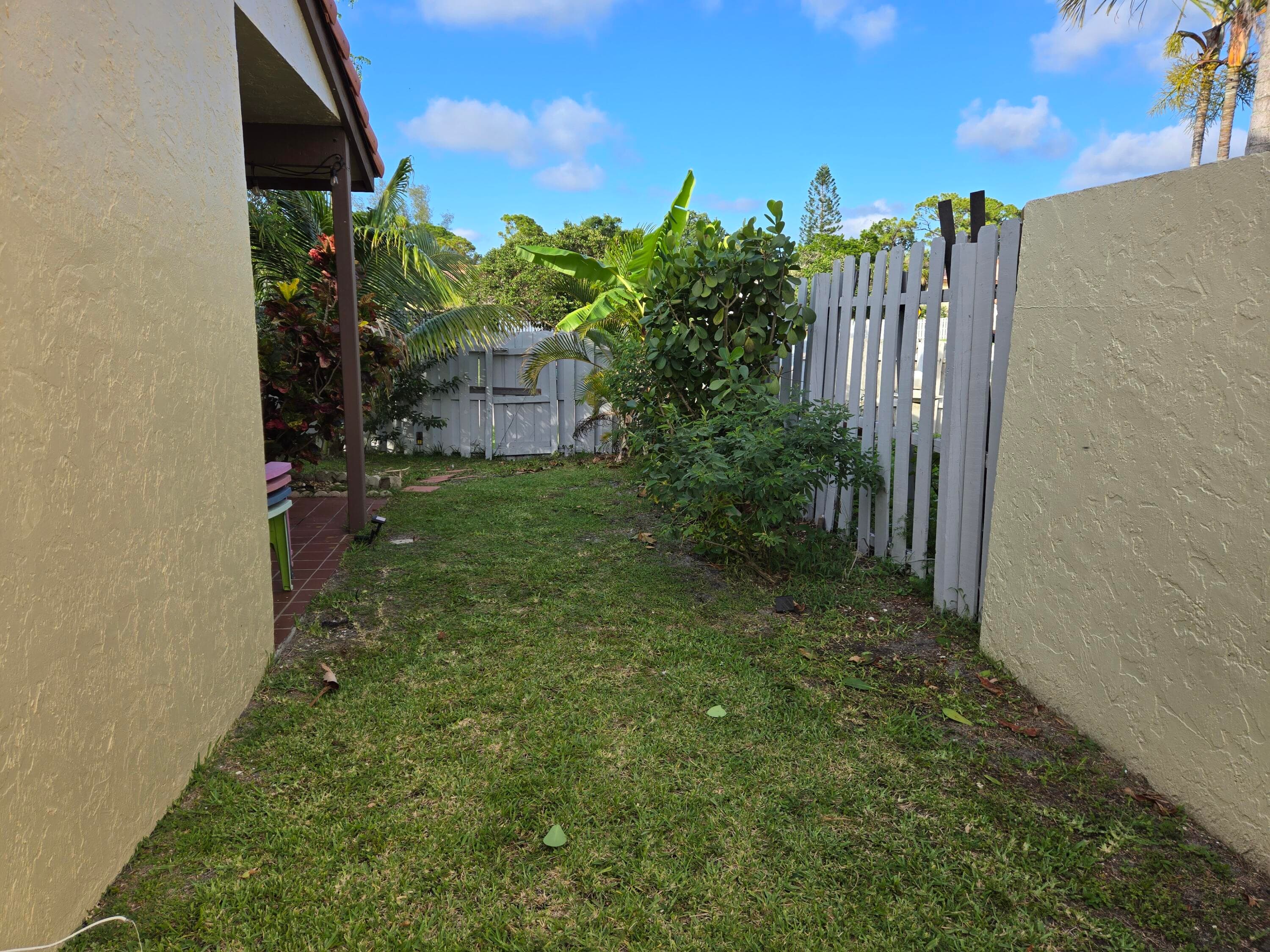 2835 Sand Pines Court, Lake Worth, FL 33462 — photo 24 of 26