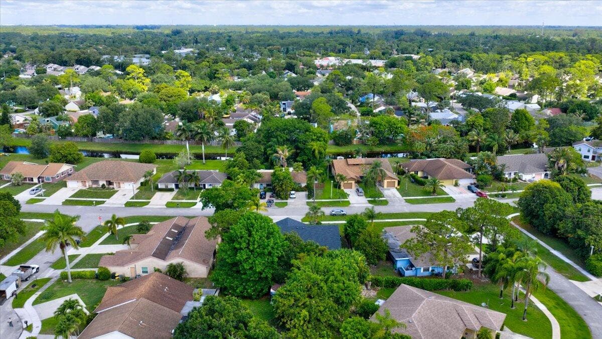 12452 Guilford Way, Wellington, FL 33414 — photo 6 of 33