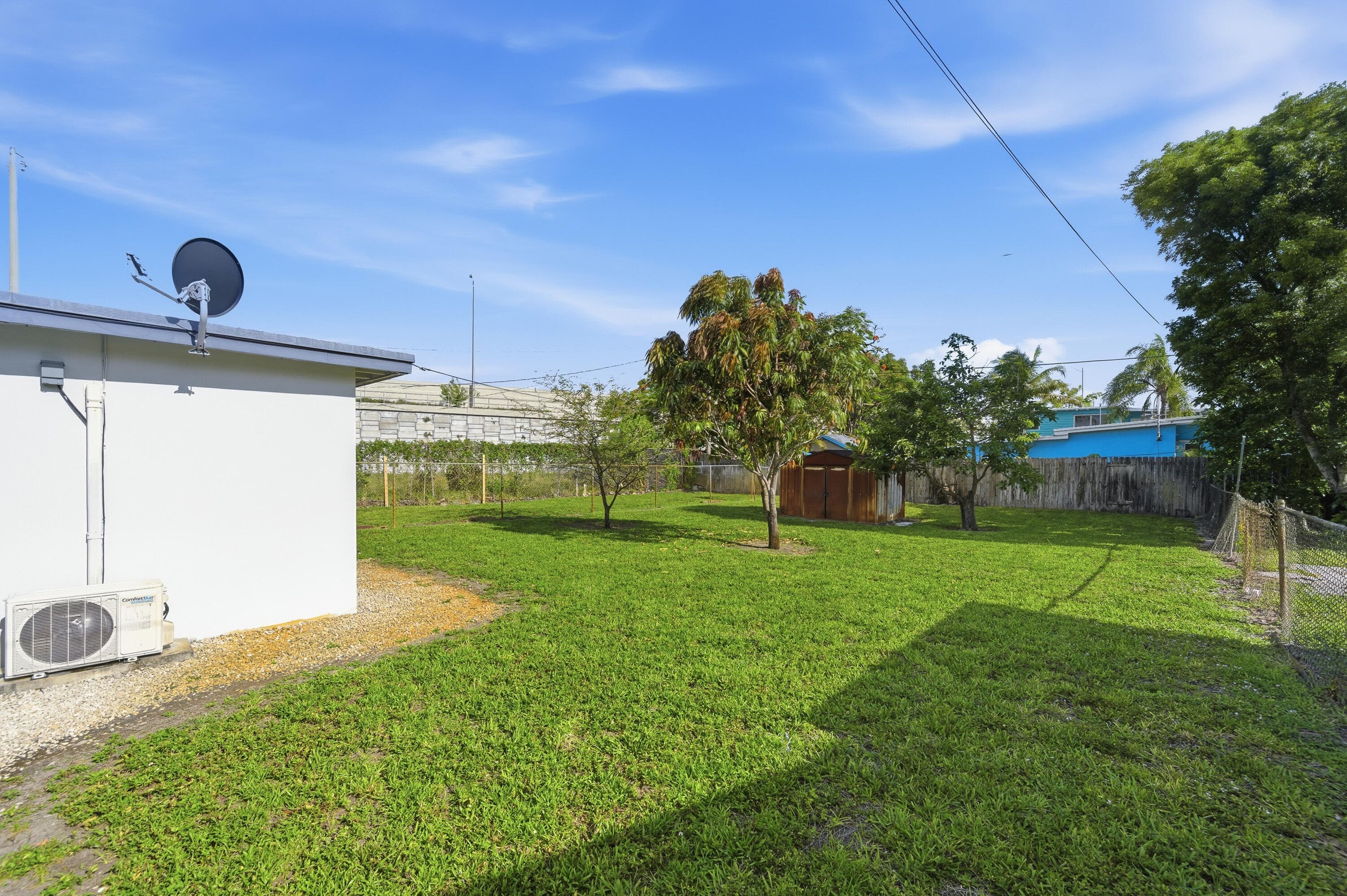 837 NW 41st Street A-b, Oakland Park, FL 33309 — photo 6 of 21