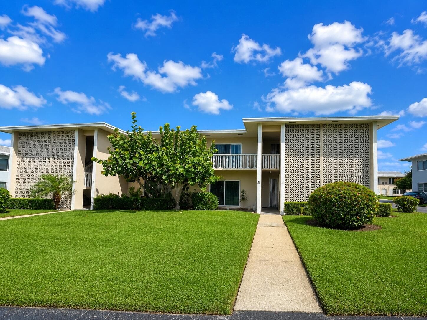 115 S South Boulevard 2c, Boynton Beach, FL 33435 — photo 1 of 28