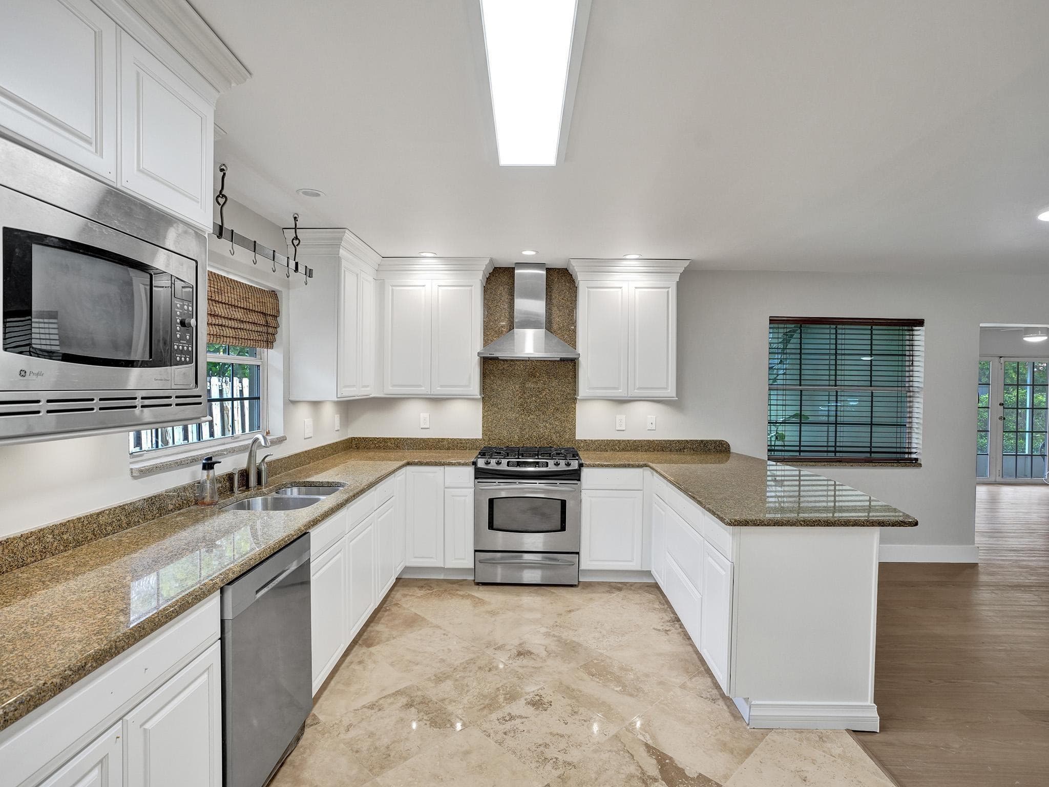 4440 NE 17th Terrace, Oakland Park, FL 33334 — photo 14 of 50