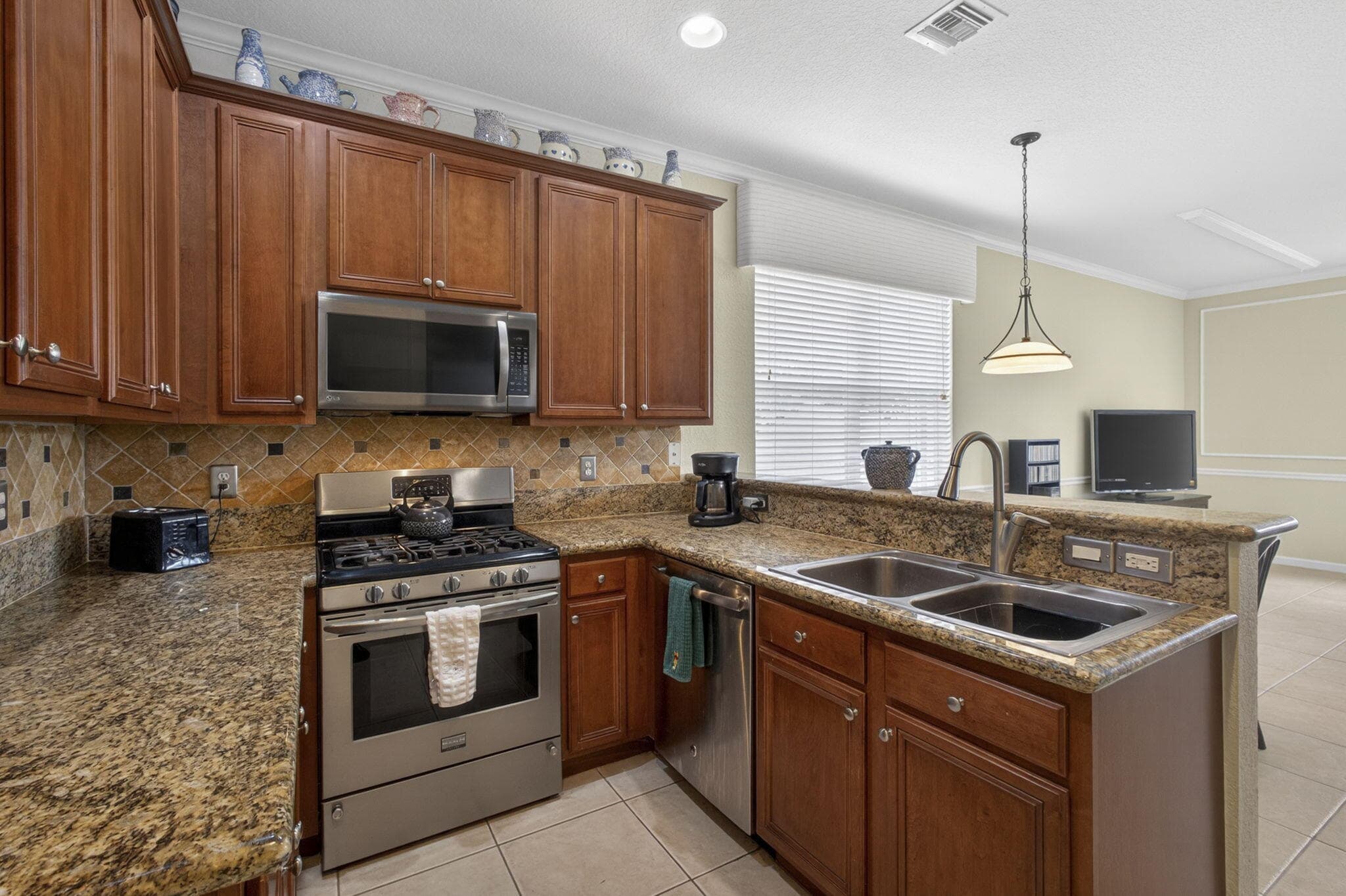 214 Berenger Walk, Royal Palm Beach, FL 33414 — photo 15 of 62