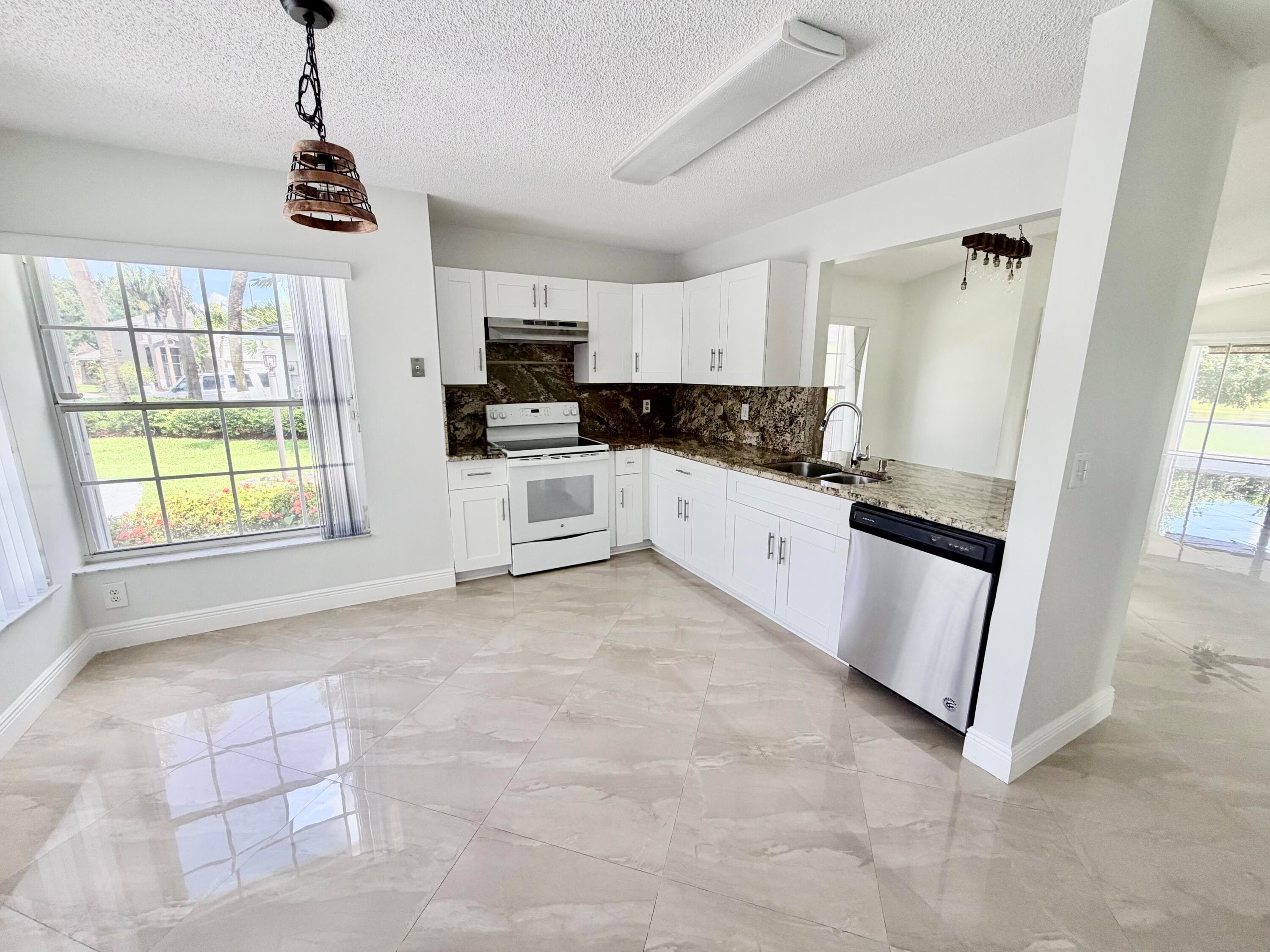 6413 Lansdowne Circle, Boynton Beach, FL 33472 — photo 19 of 52