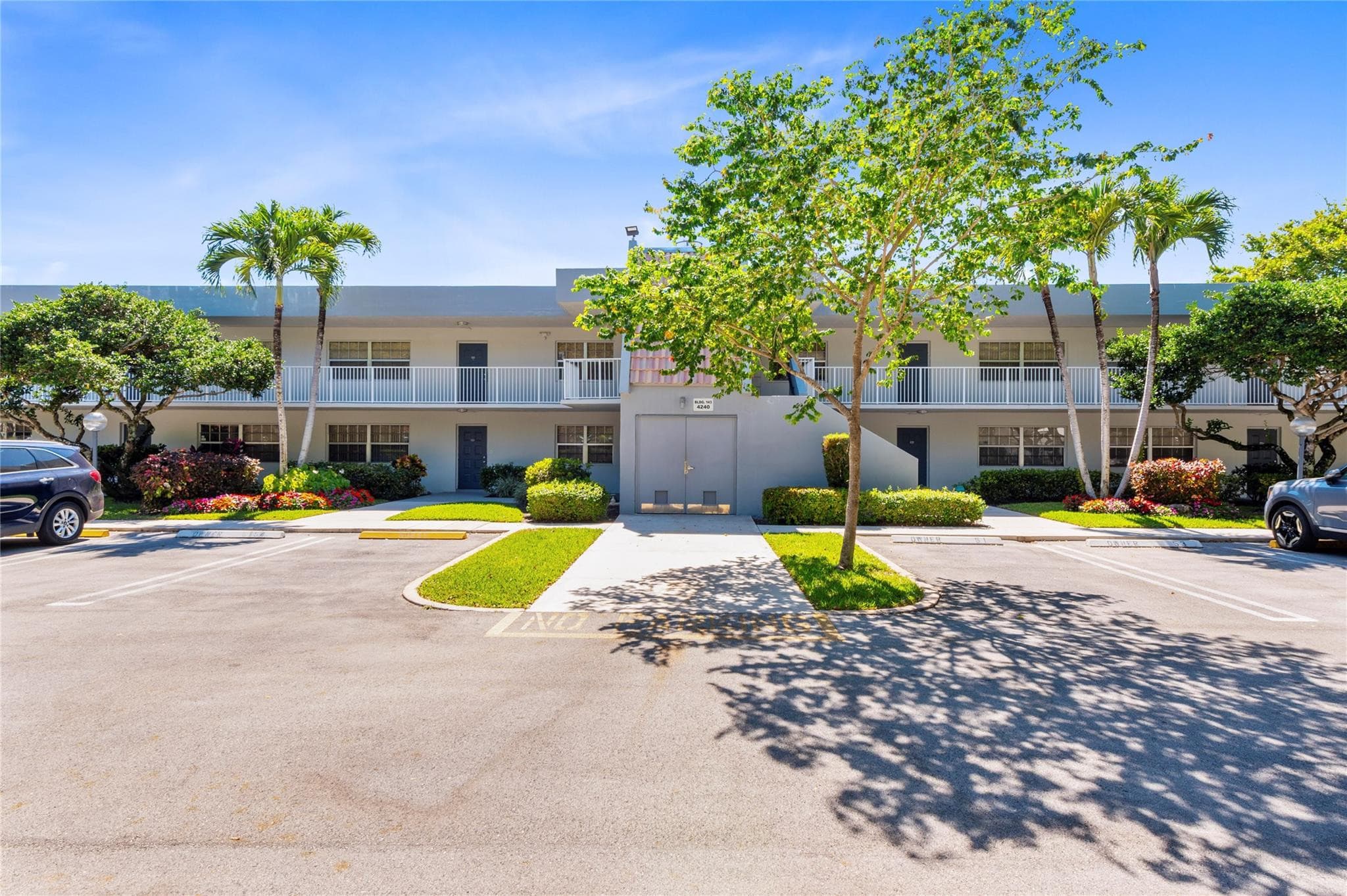 4240 Oaks Terrace 105, Pompano Beach, FL 33069 — photo 7 of 23