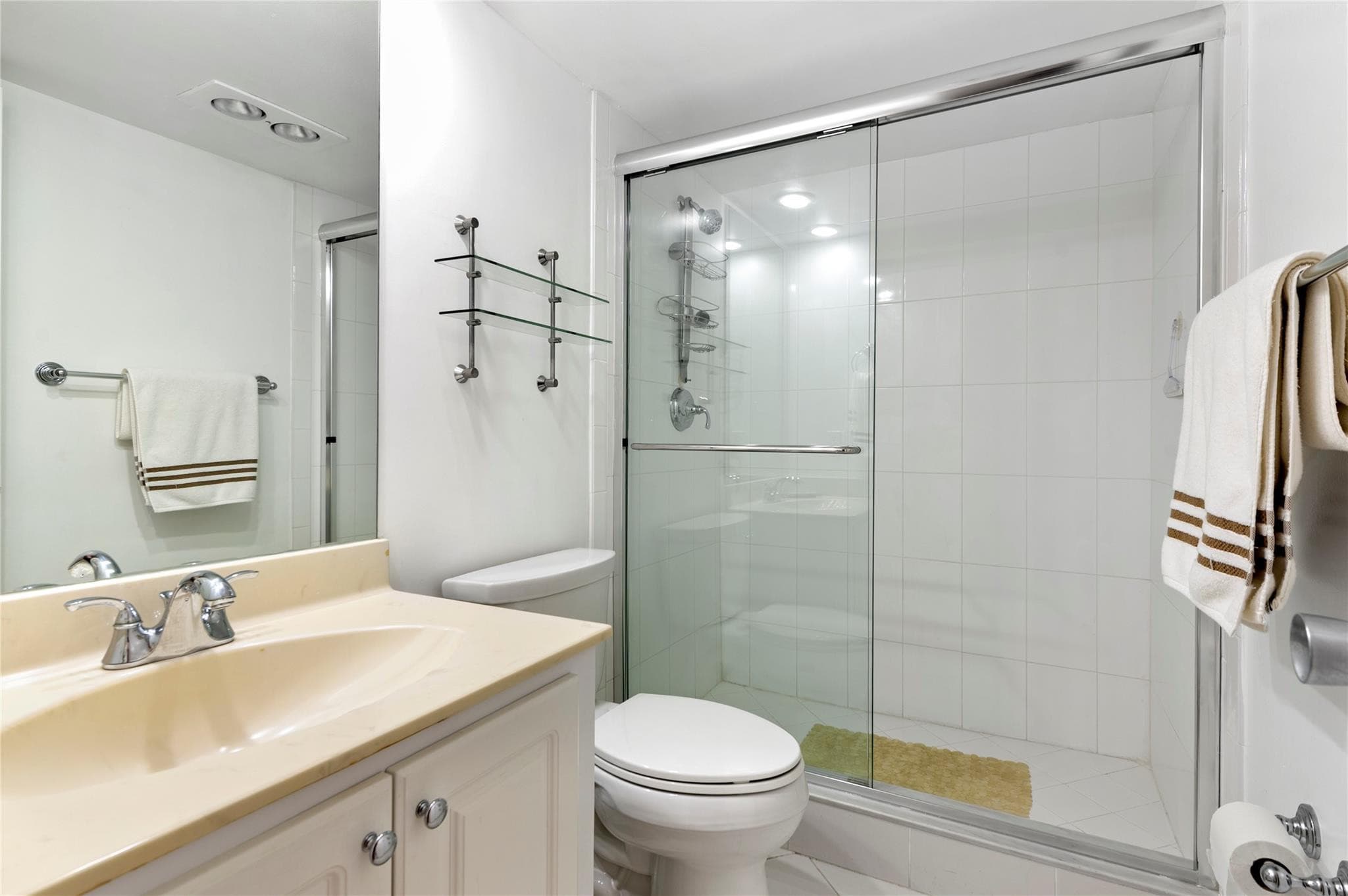 4240 Oaks Terrace 105, Pompano Beach, FL 33069 — photo 18 of 23