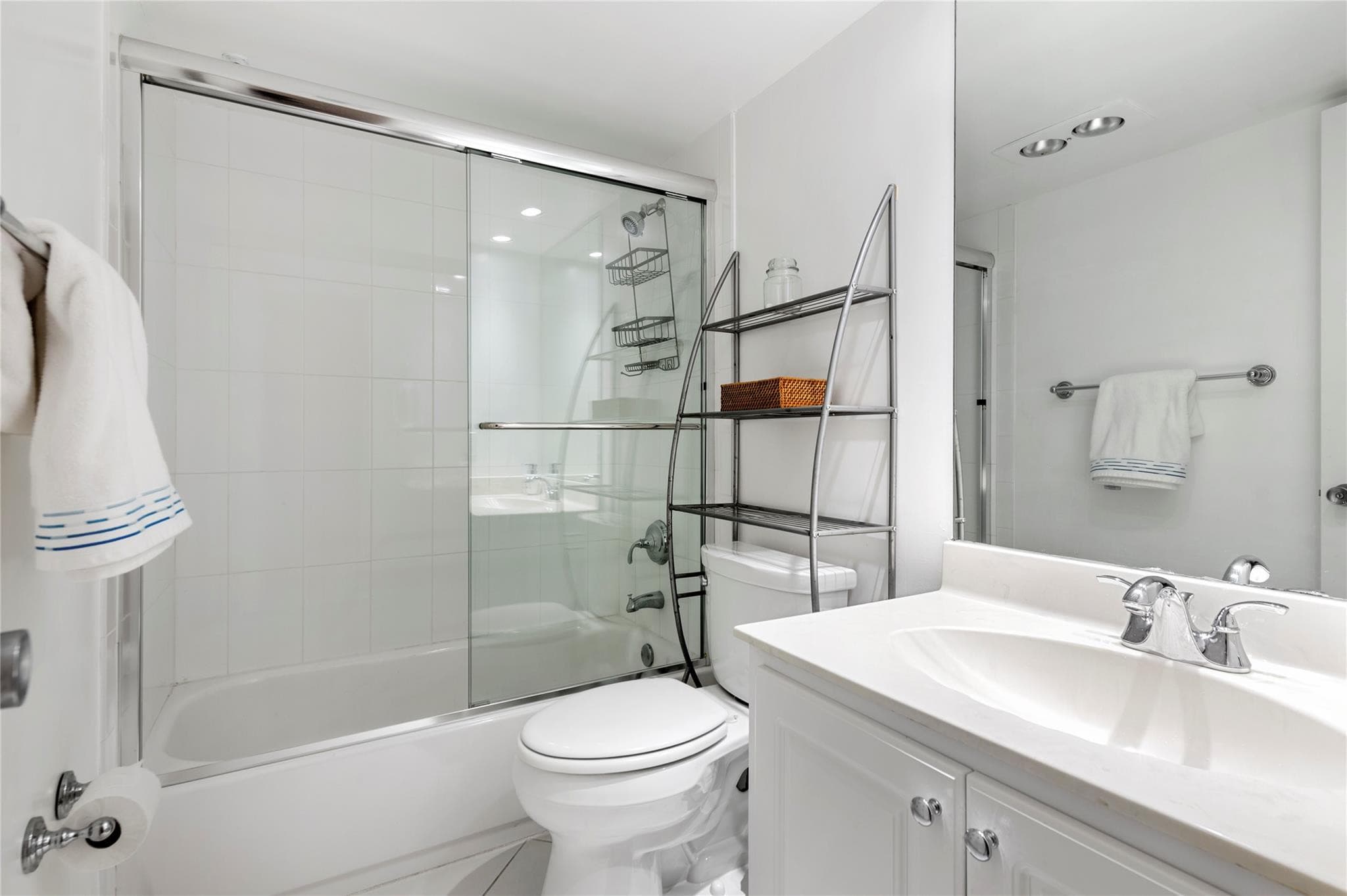 4240 Oaks Terrace 105, Pompano Beach, FL 33069 — photo 21 of 23