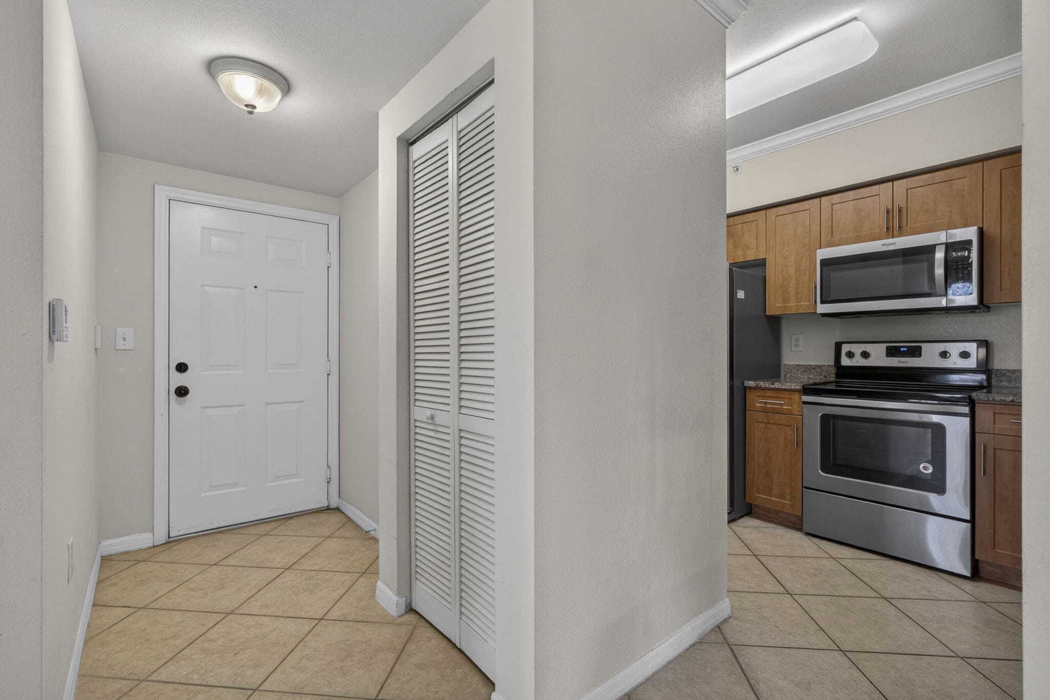 6510 Emerald Dunes Drive 308, West Palm Beach, FL 33411 — photo 6 of 41