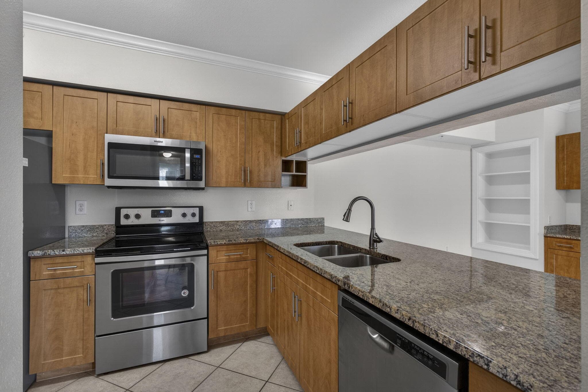 6510 Emerald Dunes Drive 308, West Palm Beach, FL 33411 — photo 7 of 41