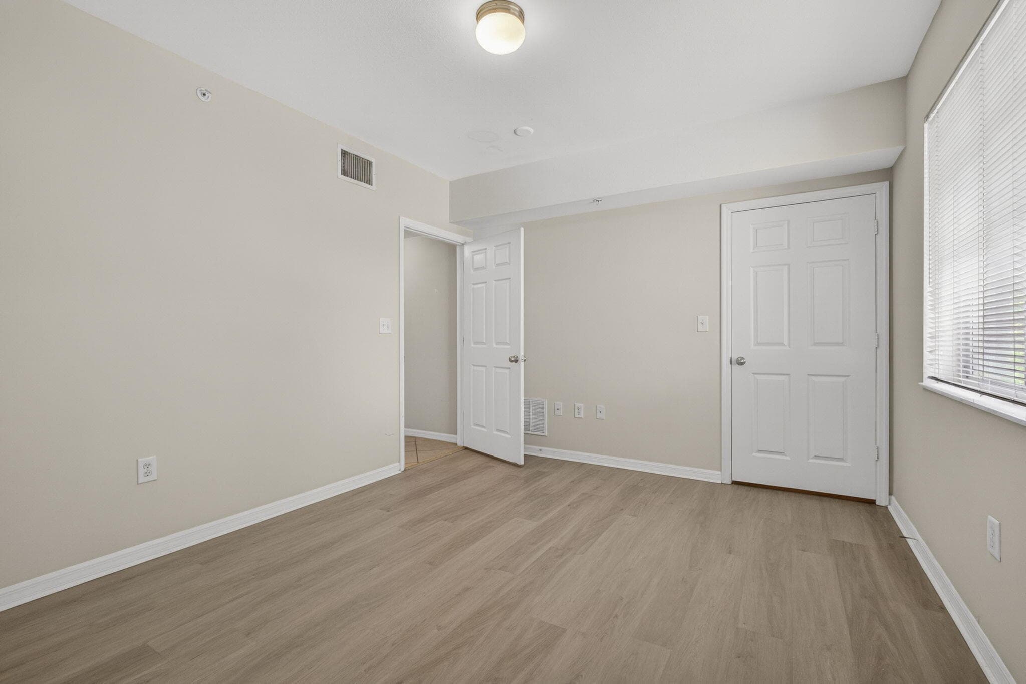 6510 Emerald Dunes Drive 308, West Palm Beach, FL 33411 — photo 27 of 41