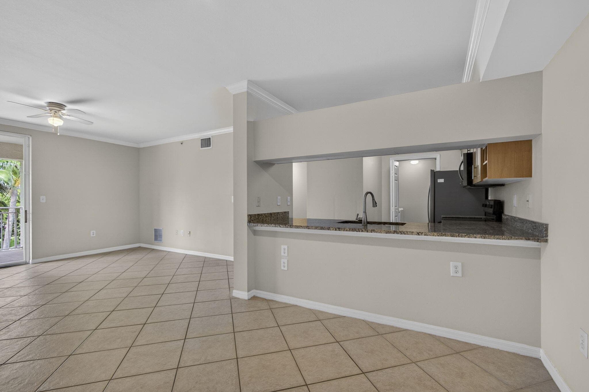 6510 Emerald Dunes Drive 308, West Palm Beach, FL 33411 — photo 15 of 41