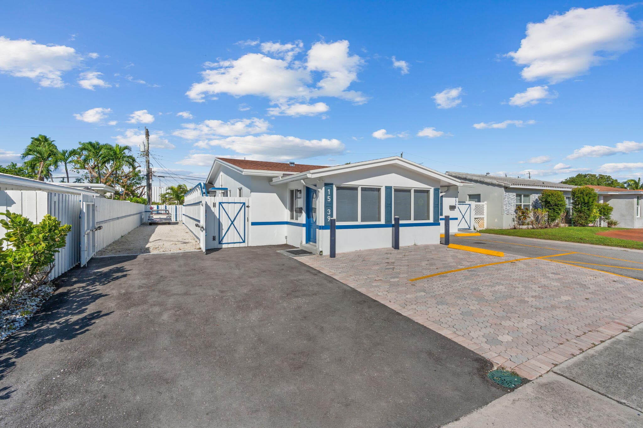 1539-1541 NE 15th Avenue, Fort Lauderdale, FL 33304 — photo 24 of 63