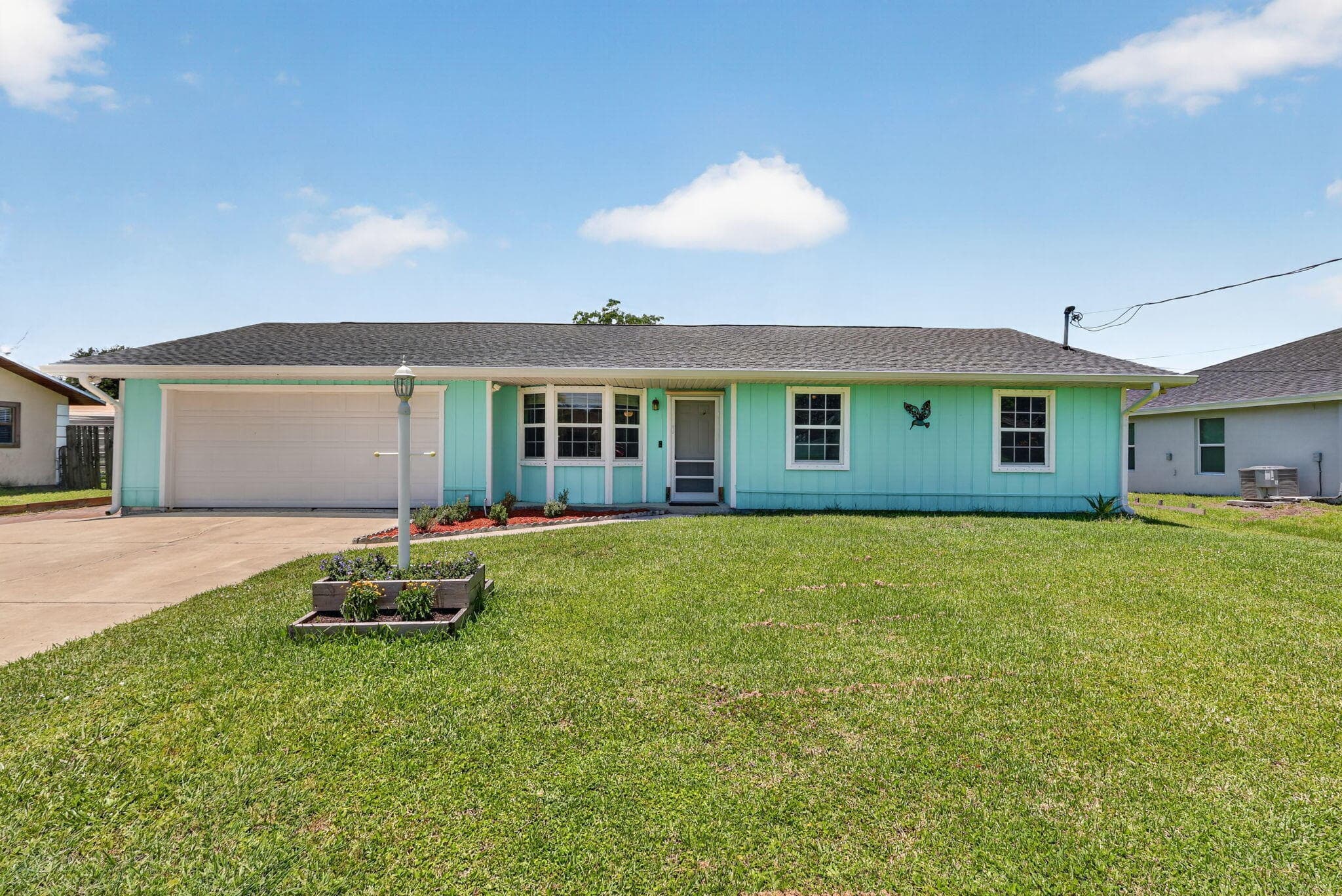 5909 Spruce Drive, Fort Pierce, FL 34982 — photo 1 of 38