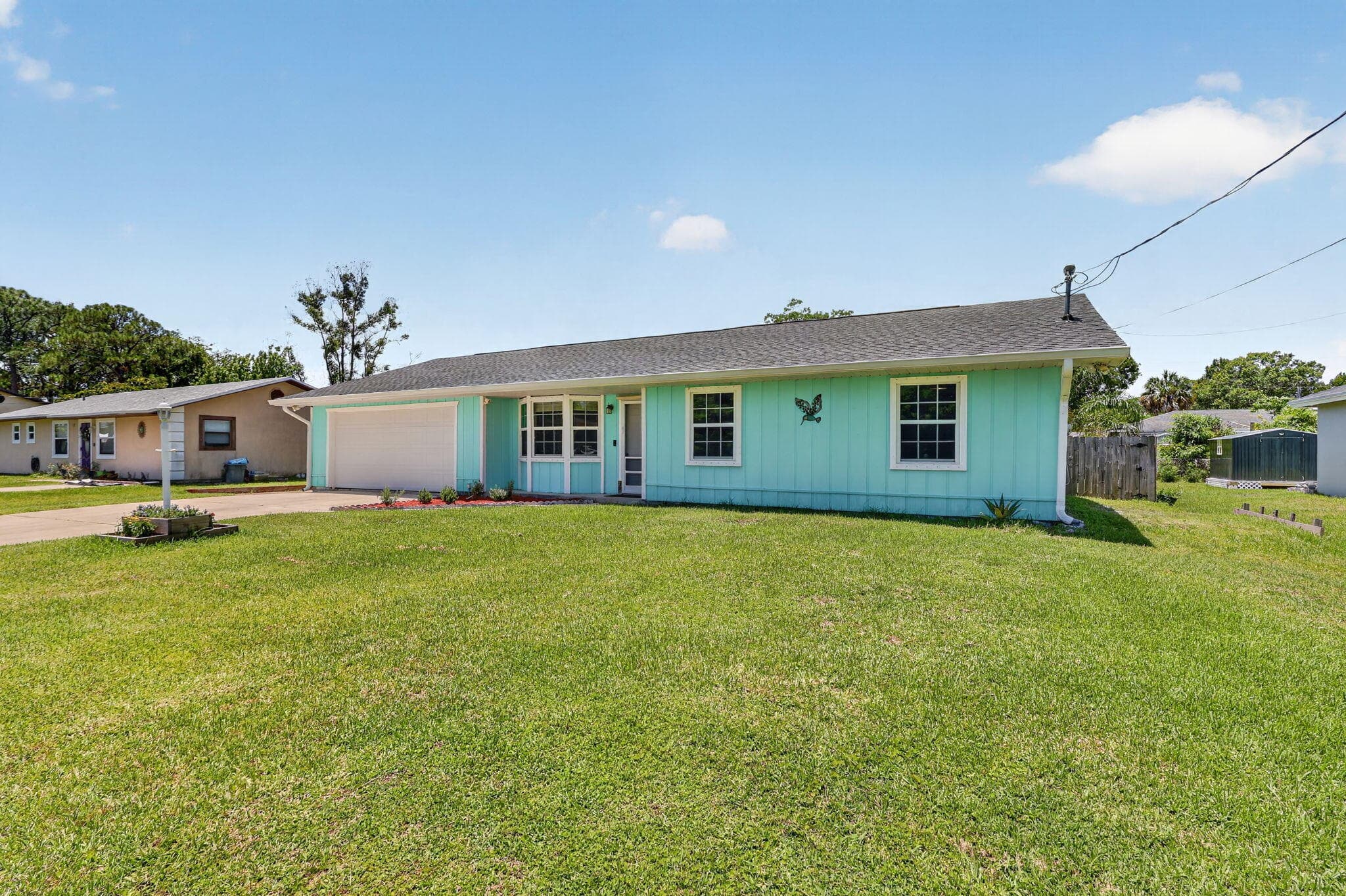 5909 Spruce Drive, Fort Pierce, FL 34982 — photo 2 of 38