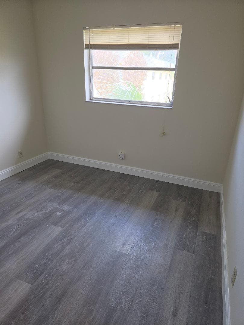 5186 NE 6th Avenue 715, Oakland Park, FL 33334 — photo 5 of 9