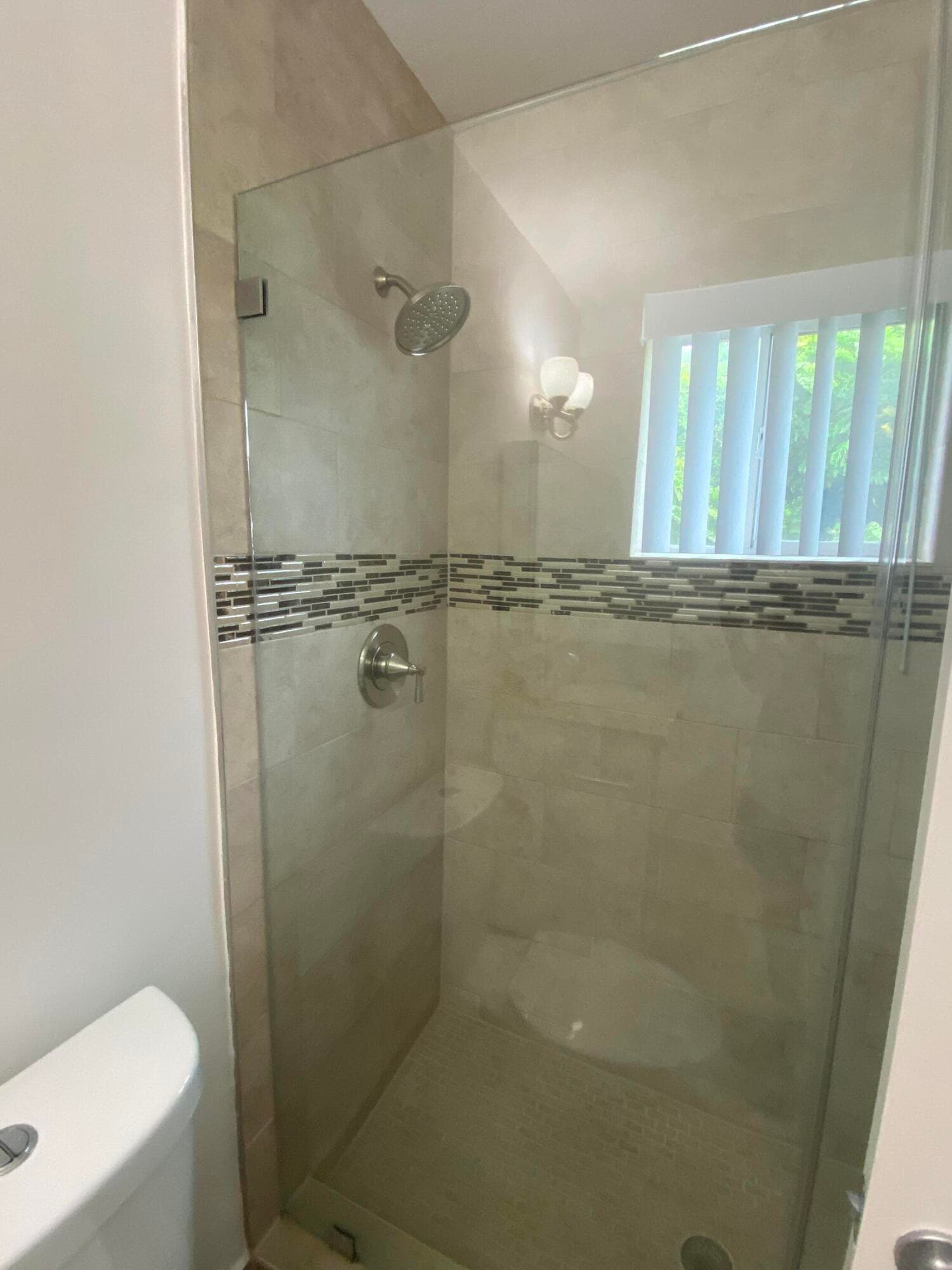 560-570 NE 19th Avenue, Deerfield Beach, FL 33441 — photo 15 of 40