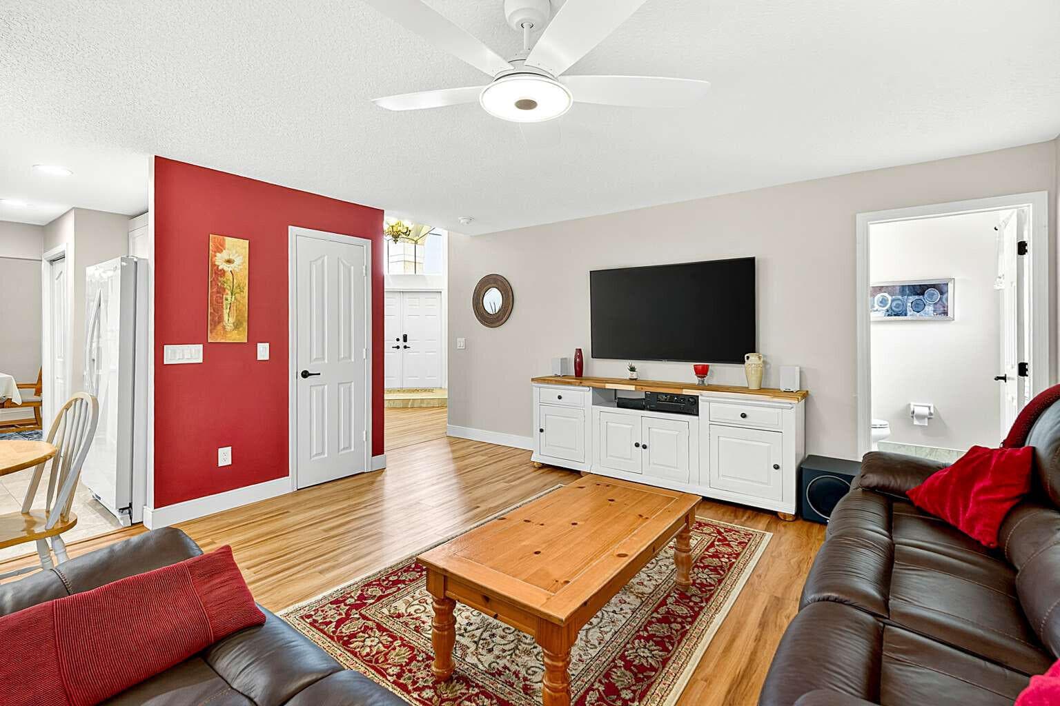6211 Drake Street, Jupiter, FL 33458 — photo 8 of 39