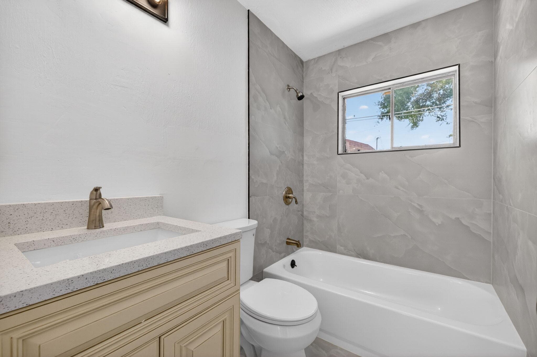 812 N 24th Street, Fort Pierce, FL 34950 — photo 17 of 41