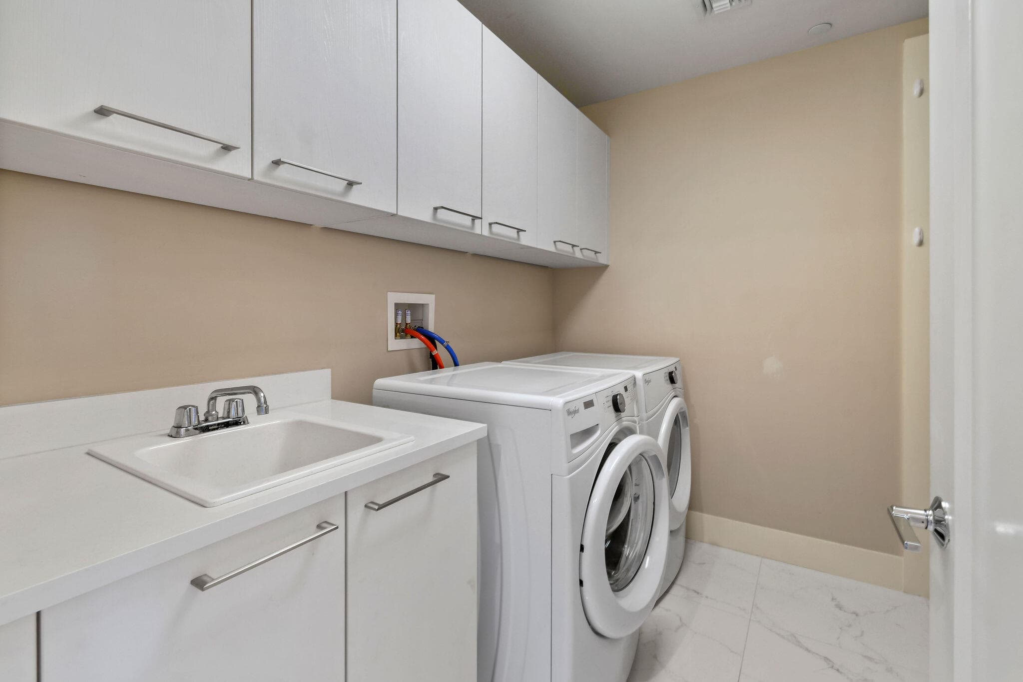 1 Water Club Way 1602, North Palm Beach, FL 33408 — photo 21 of 50