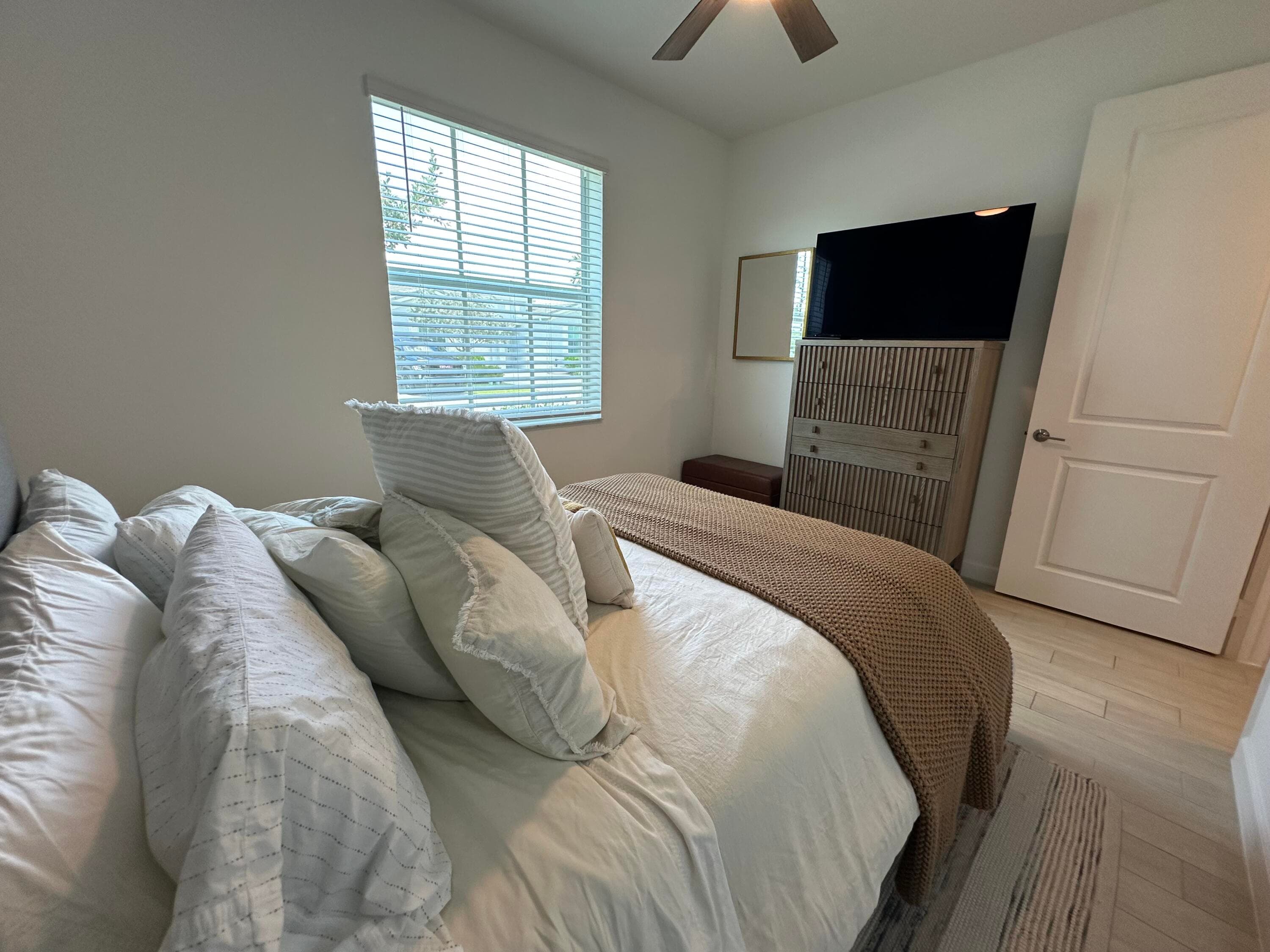 7036 Peters Lane, Delray Beach, FL 33446 — photo 12 of 56