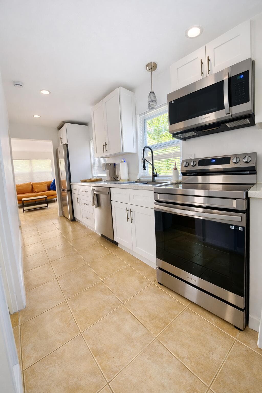 1420 SW 33rd Court, Fort Lauderdale, FL 33315 — photo 11 of 36