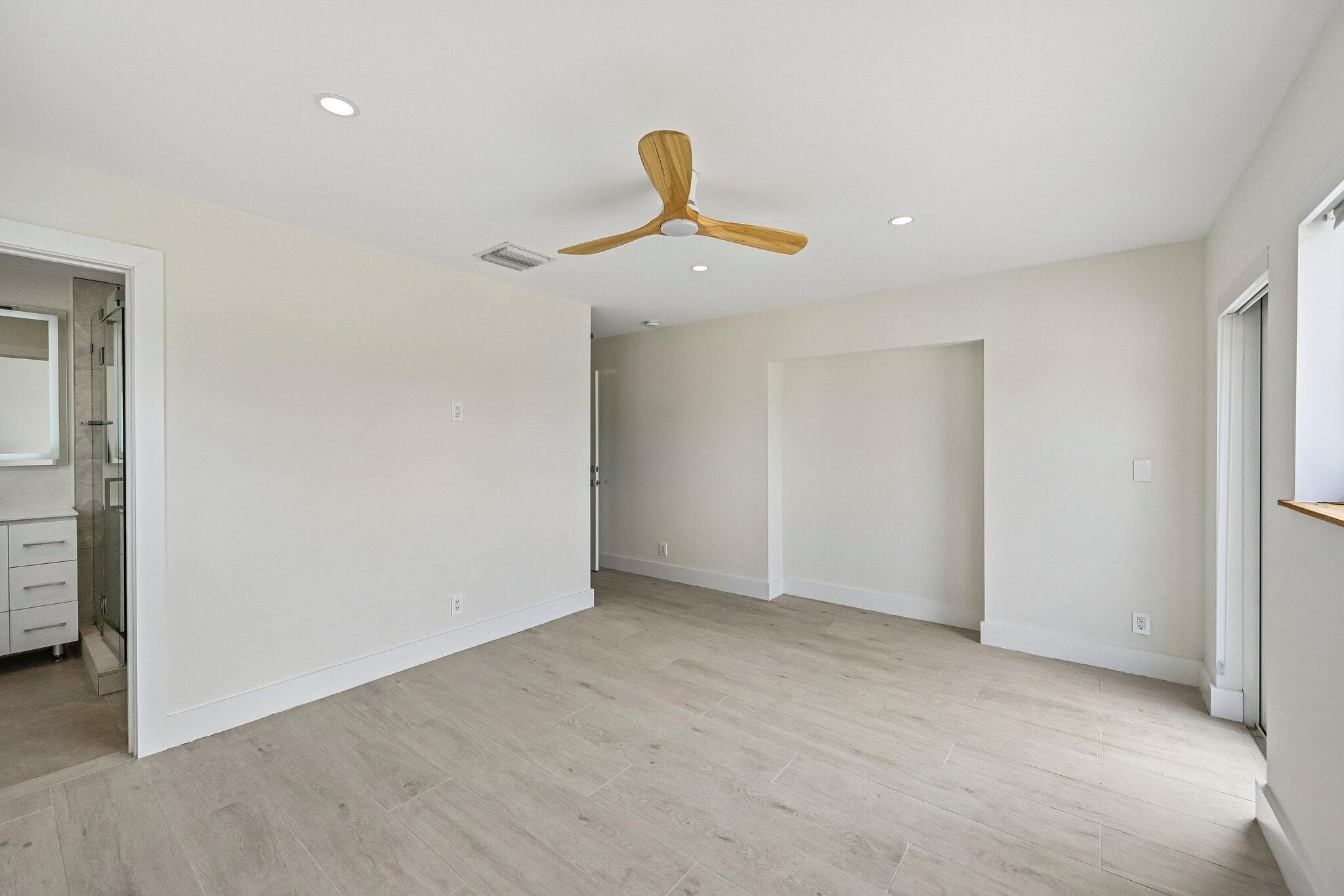 1051 SW 25th Avenue, Boynton Beach, FL 33426 — photo 23 of 50