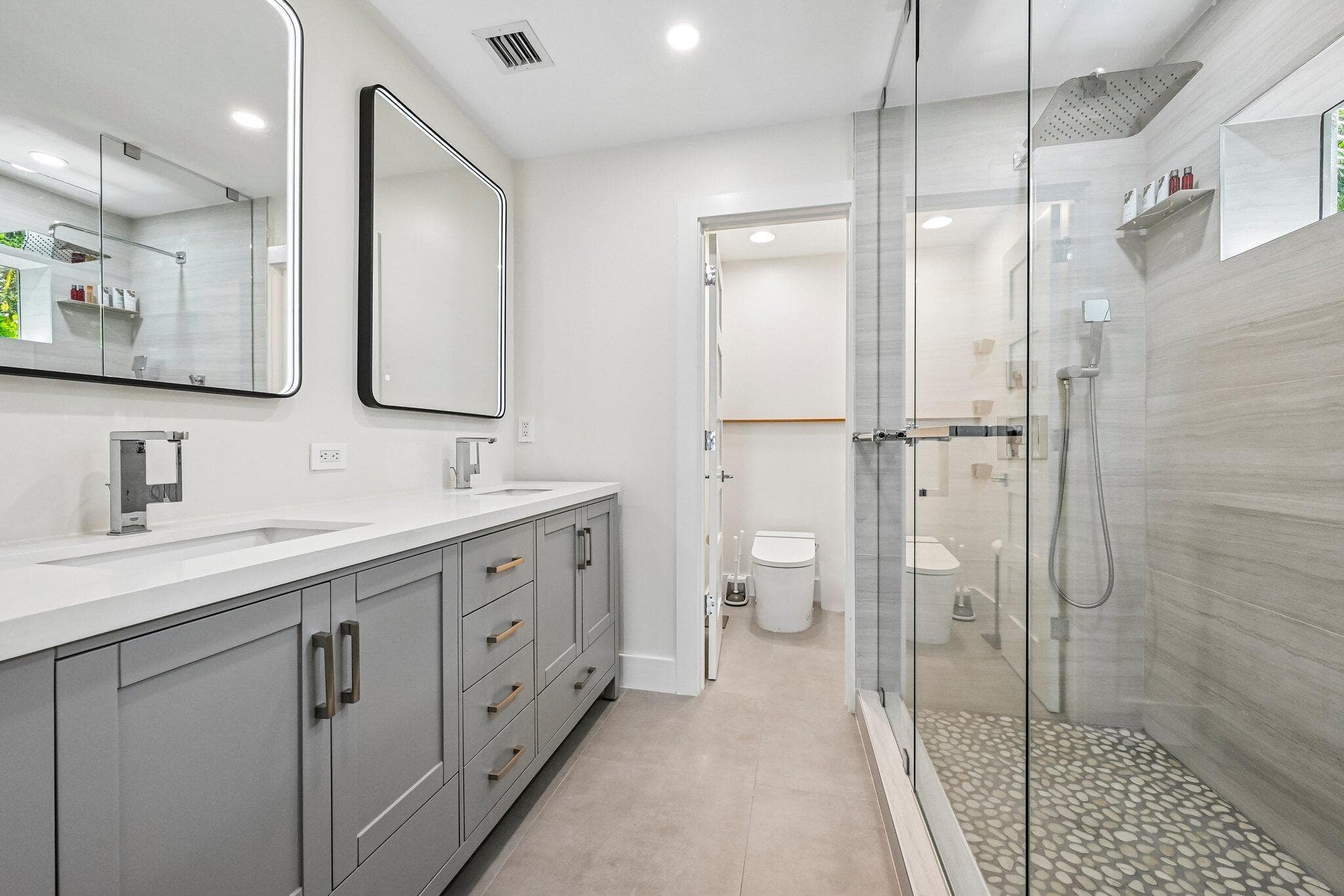 1051 SW 25th Avenue, Boynton Beach, FL 33426 — photo 29 of 50