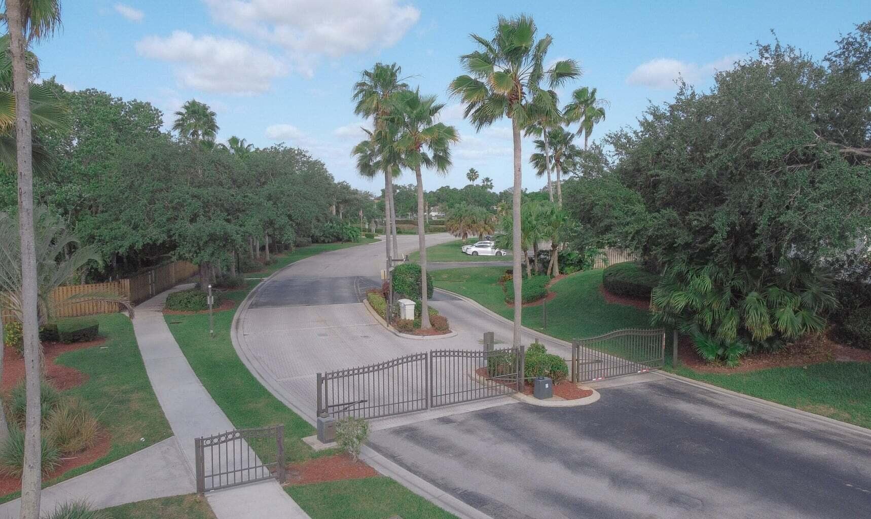 3129 SW Solitaire Palm Drive, Palm City, FL 34990 — photo 24 of 33