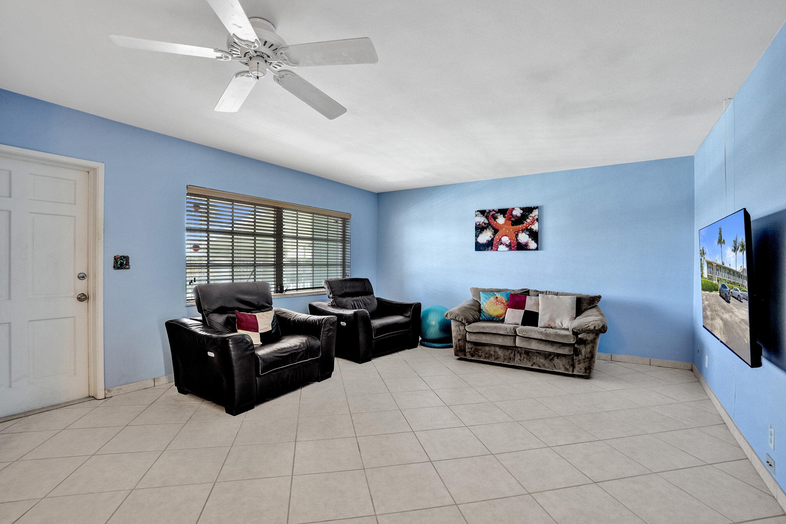 930 SE 9th Avenue 11, Pompano Beach, FL 33060 — photo 6 of 56