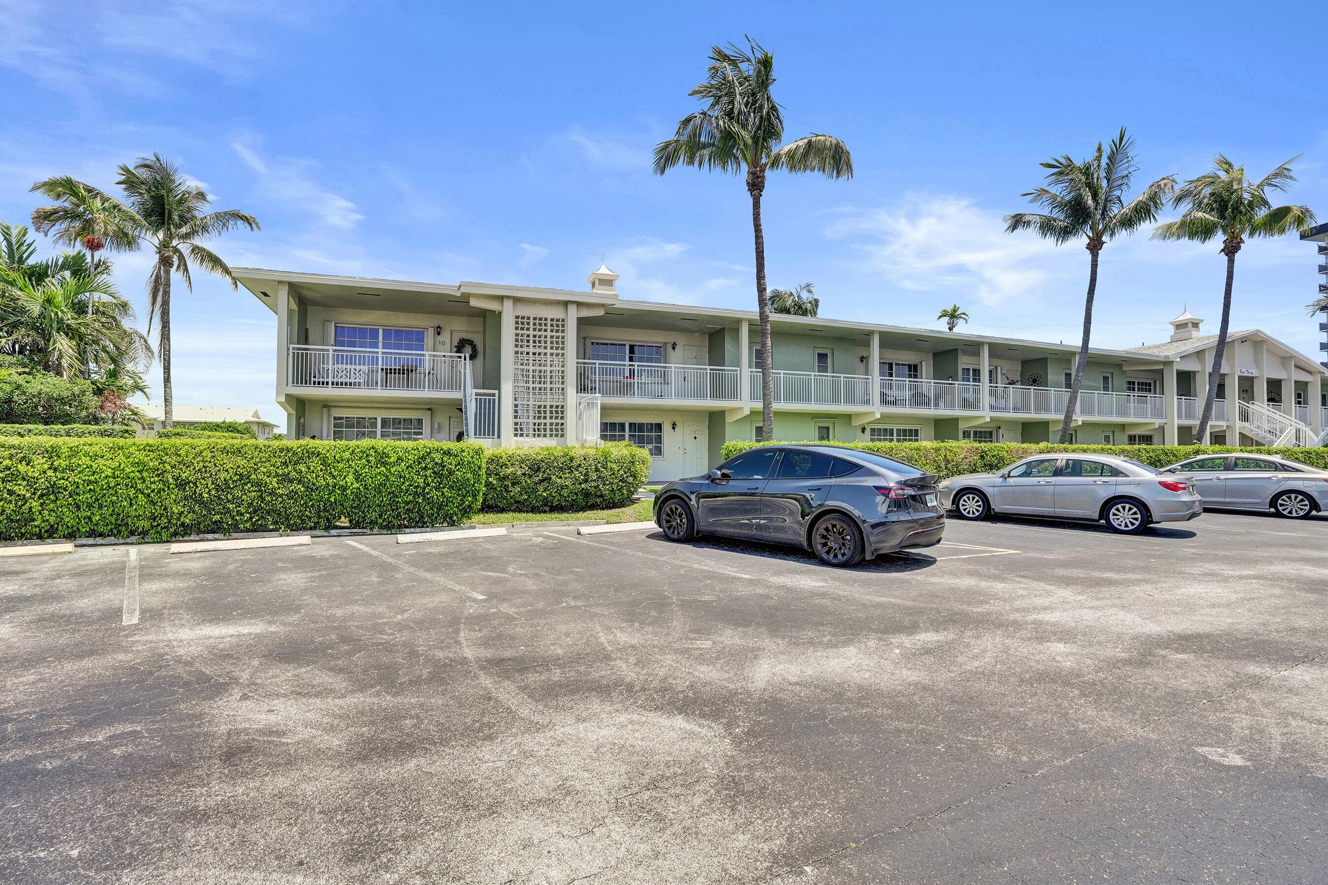 930 SE 9th Avenue 11, Pompano Beach, FL 33060 — photo 19 of 56
