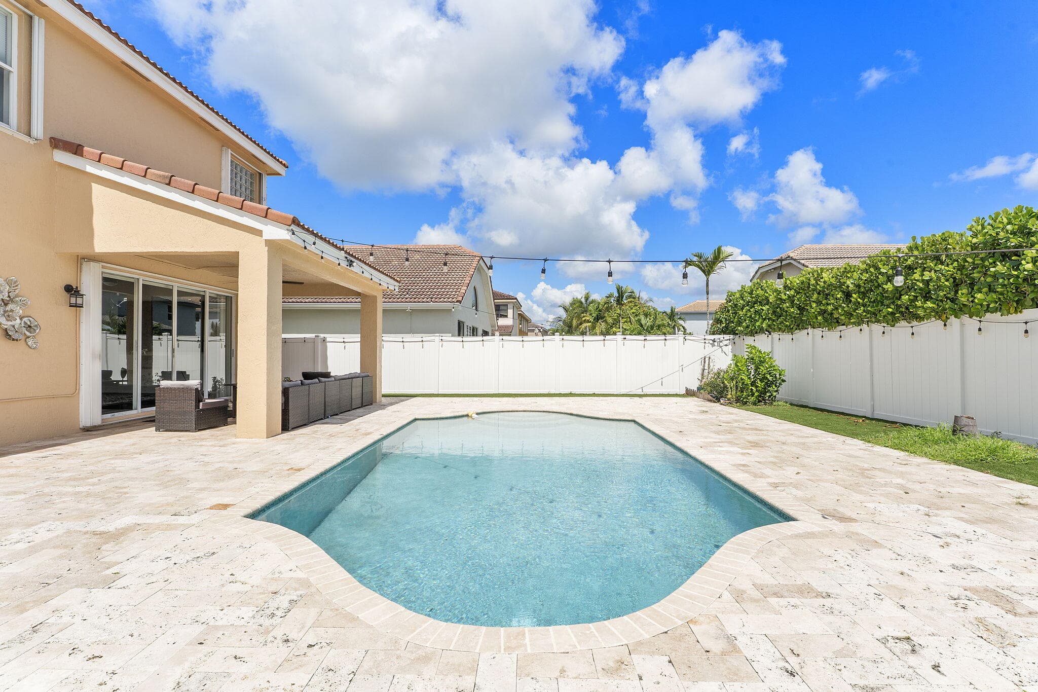 16223 SW 15th Street, Pembroke Pines, FL 33027 — photo 5 of 48