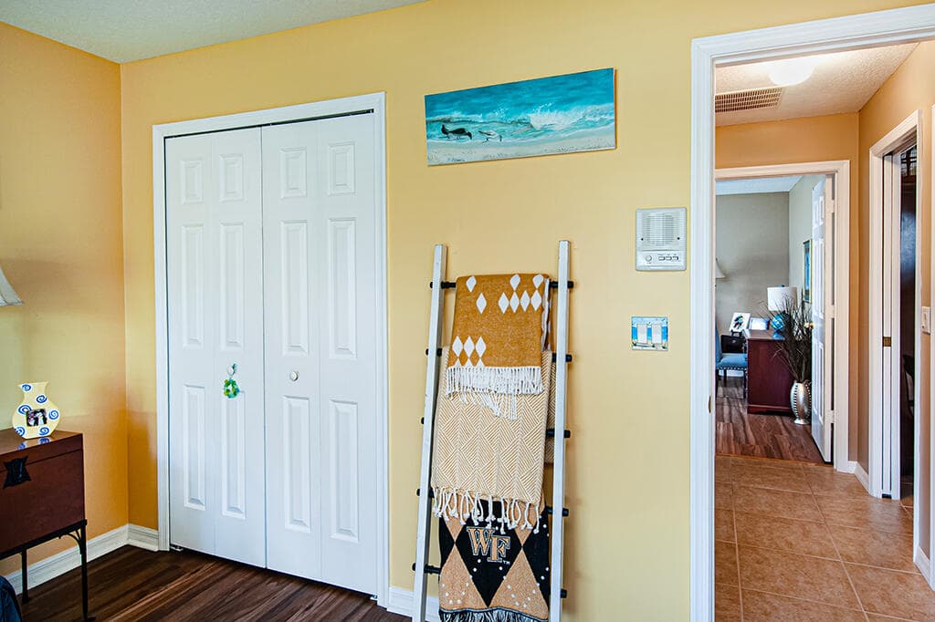370 E Temple Court SW, Vero Beach, FL 32968 — photo 21 of 45