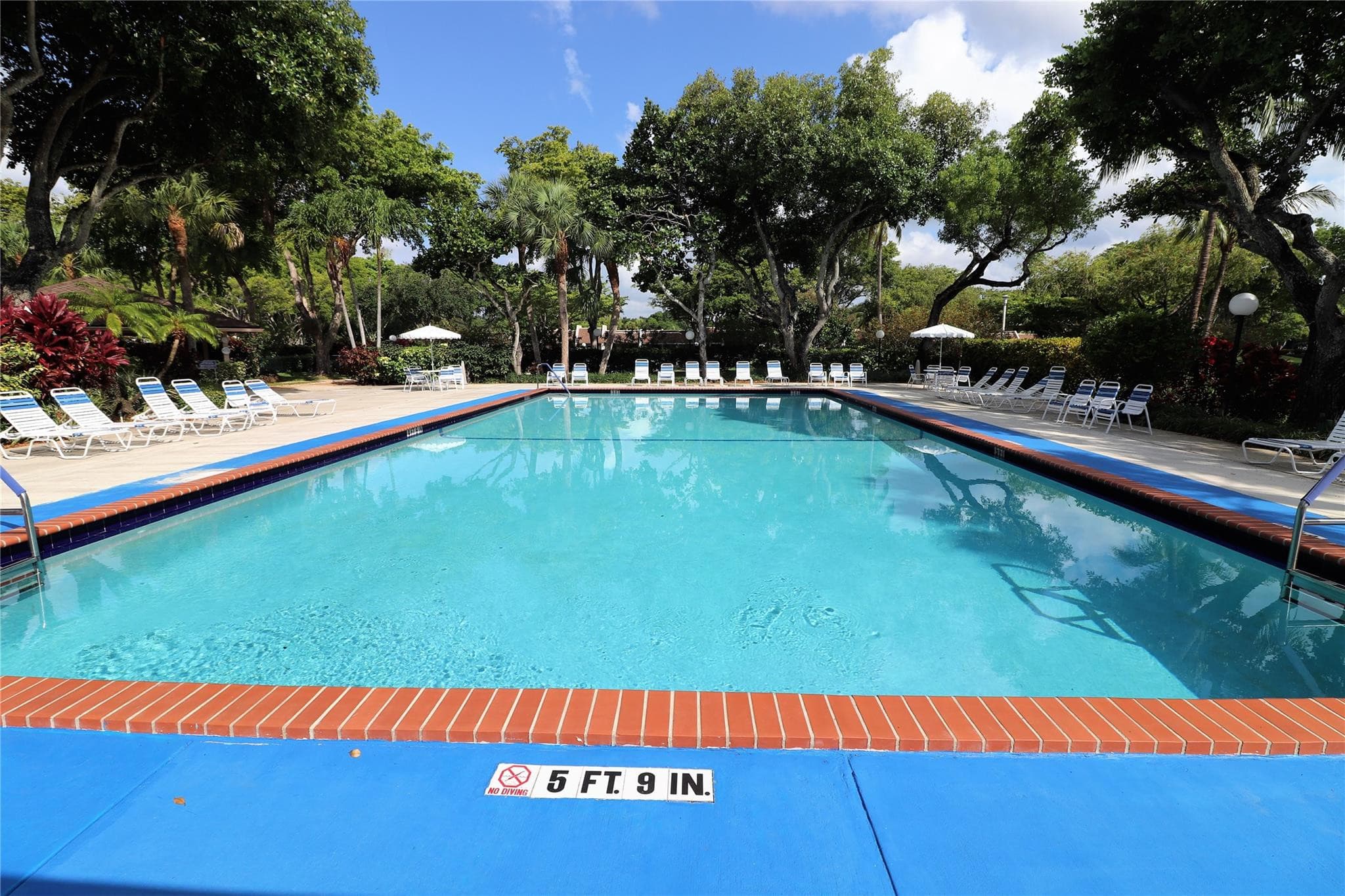 3700 Oaks Clubhouse Drive 106, Pompano Beach, FL 33069 — photo 25 of 30