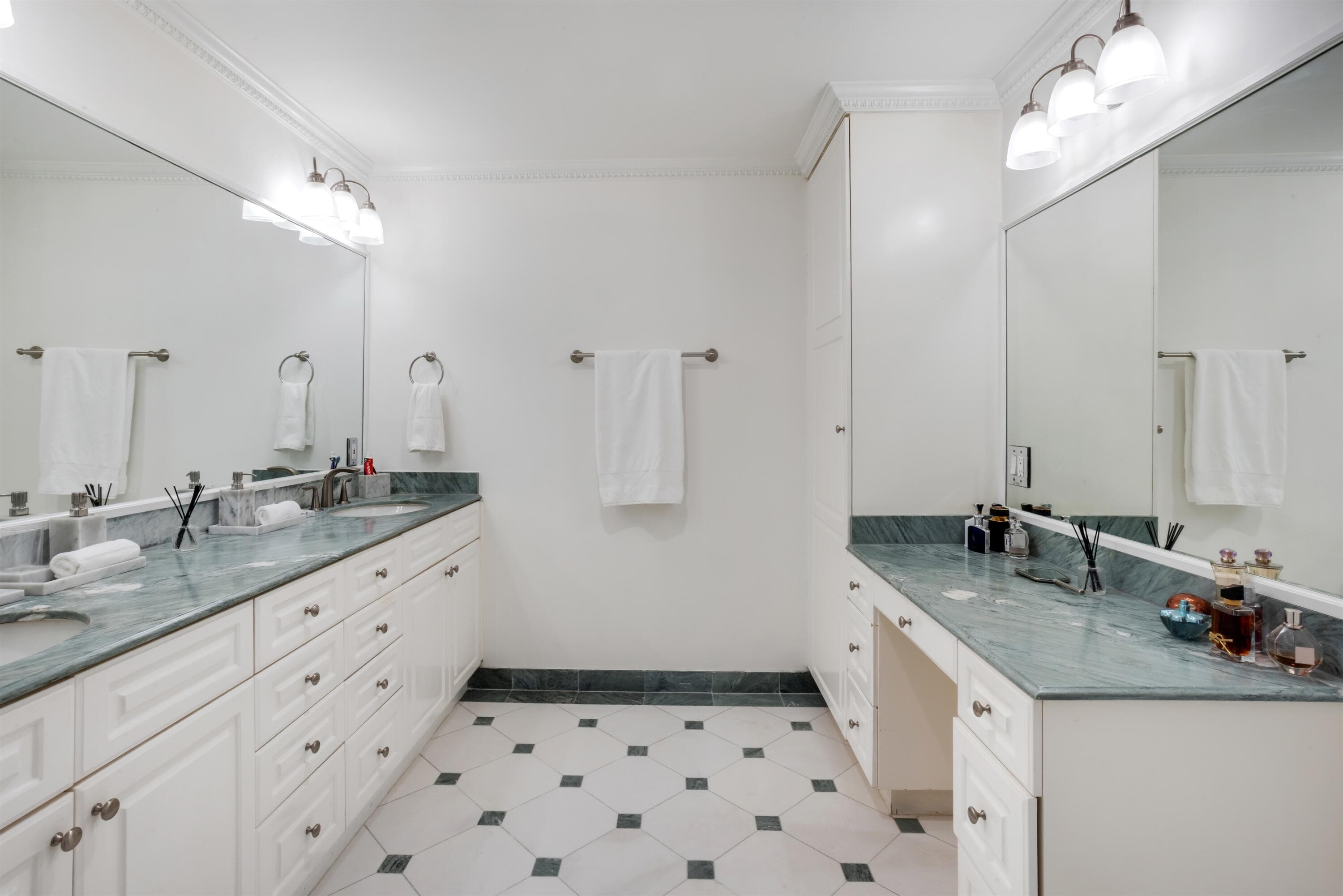 609 Coral Way, Fort Lauderdale, FL 33301 — photo 42 of 57